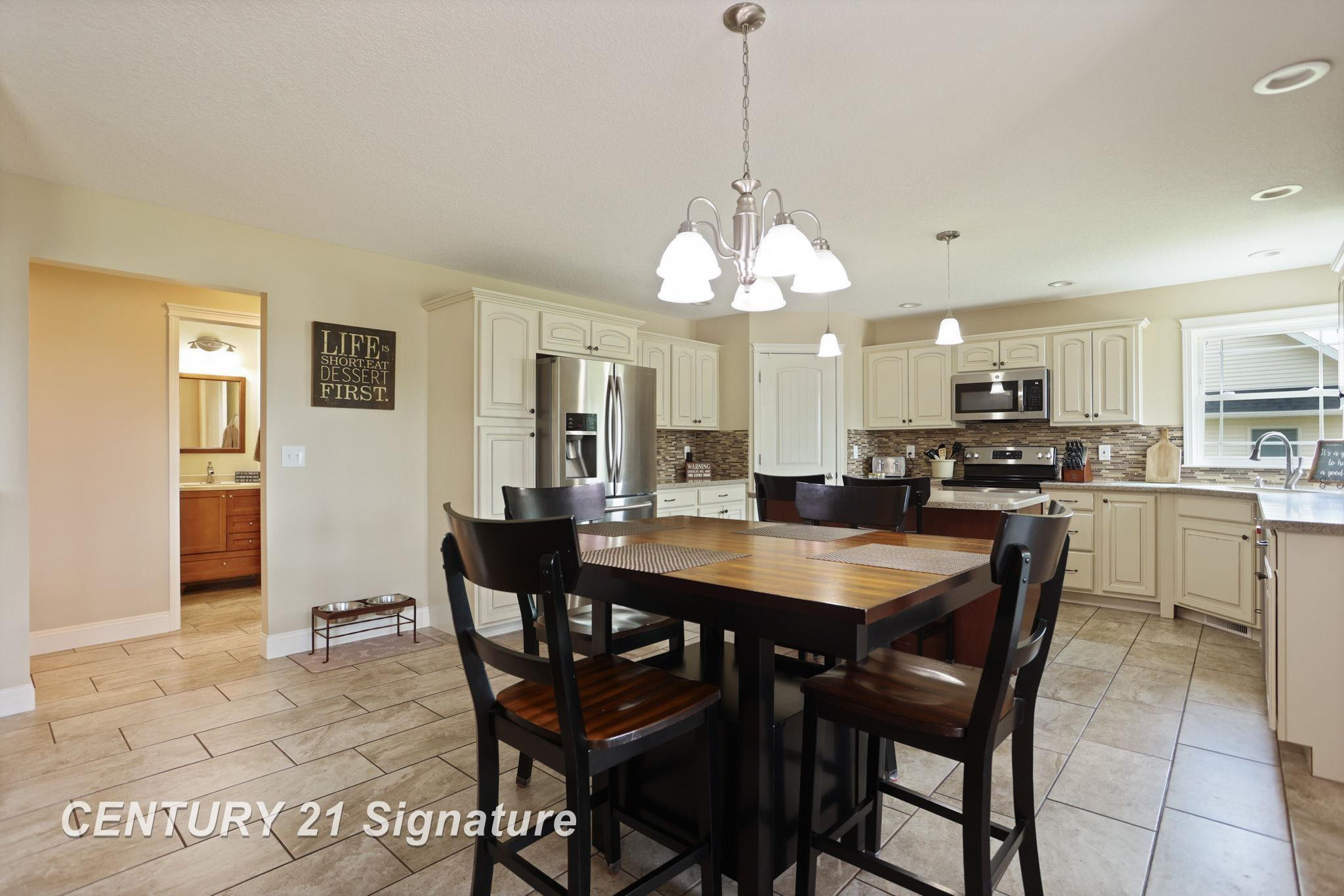 1929 Carter Ridge Court, Auburn, MI 48611 — Photo 36