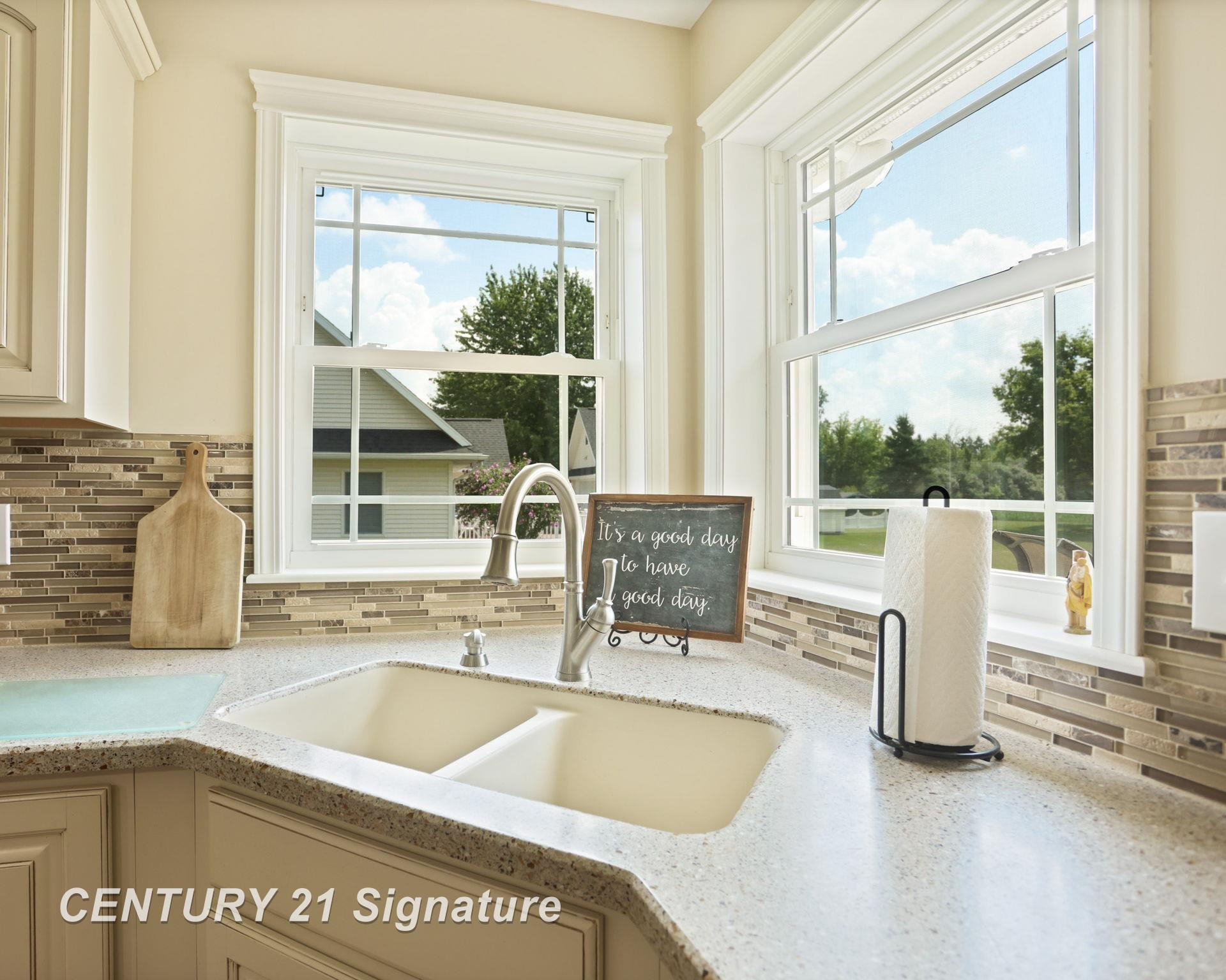 1929 Carter Ridge Court, Auburn, MI 48611 — Photo 59