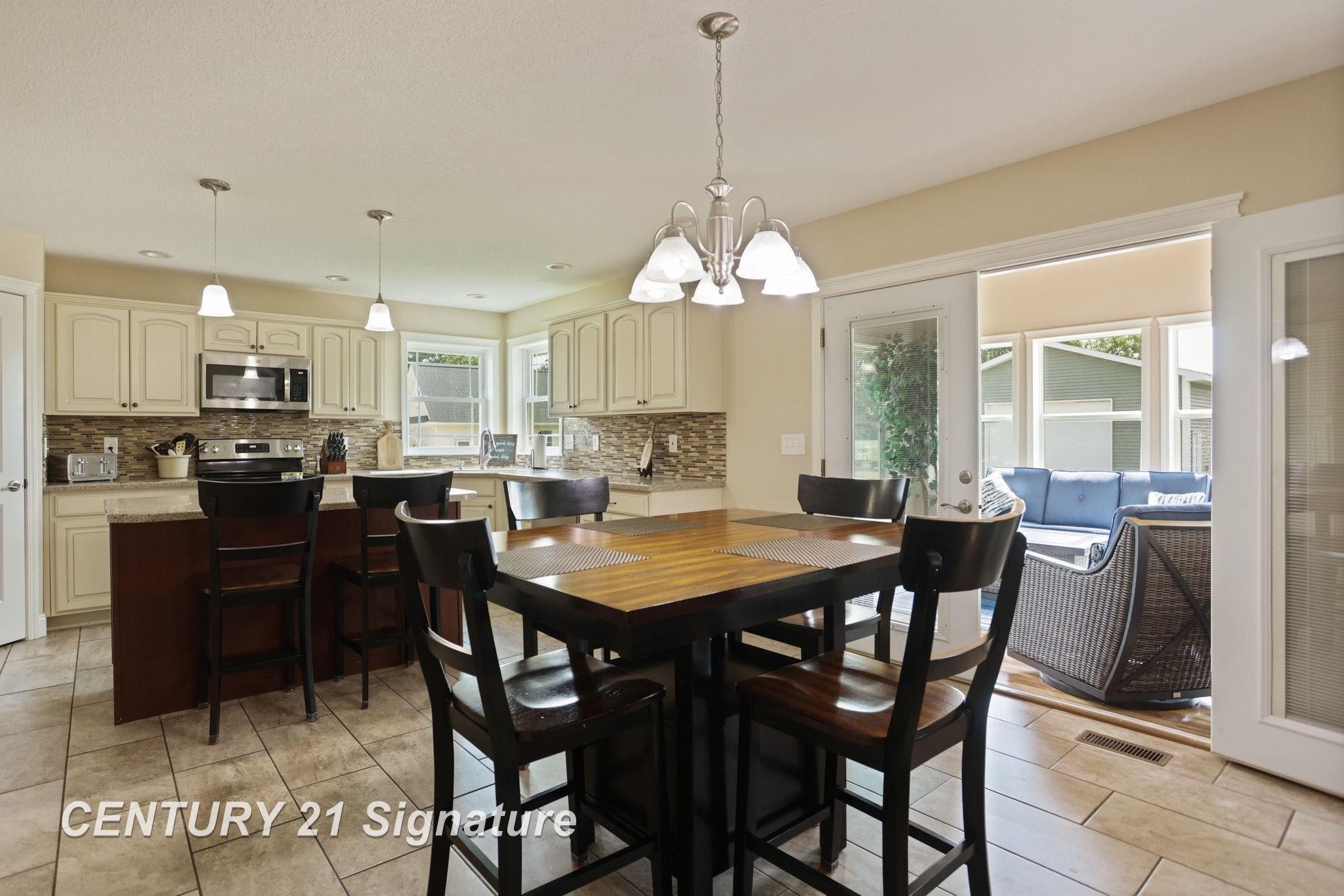 1929 Carter Ridge Court, Auburn, MI 48611 — Photo 61