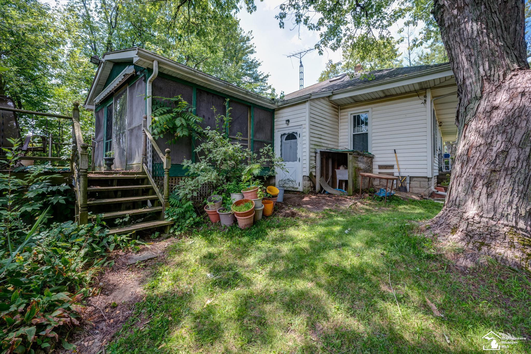 8318 Memorial Highway, MI 49267 — Photo 9