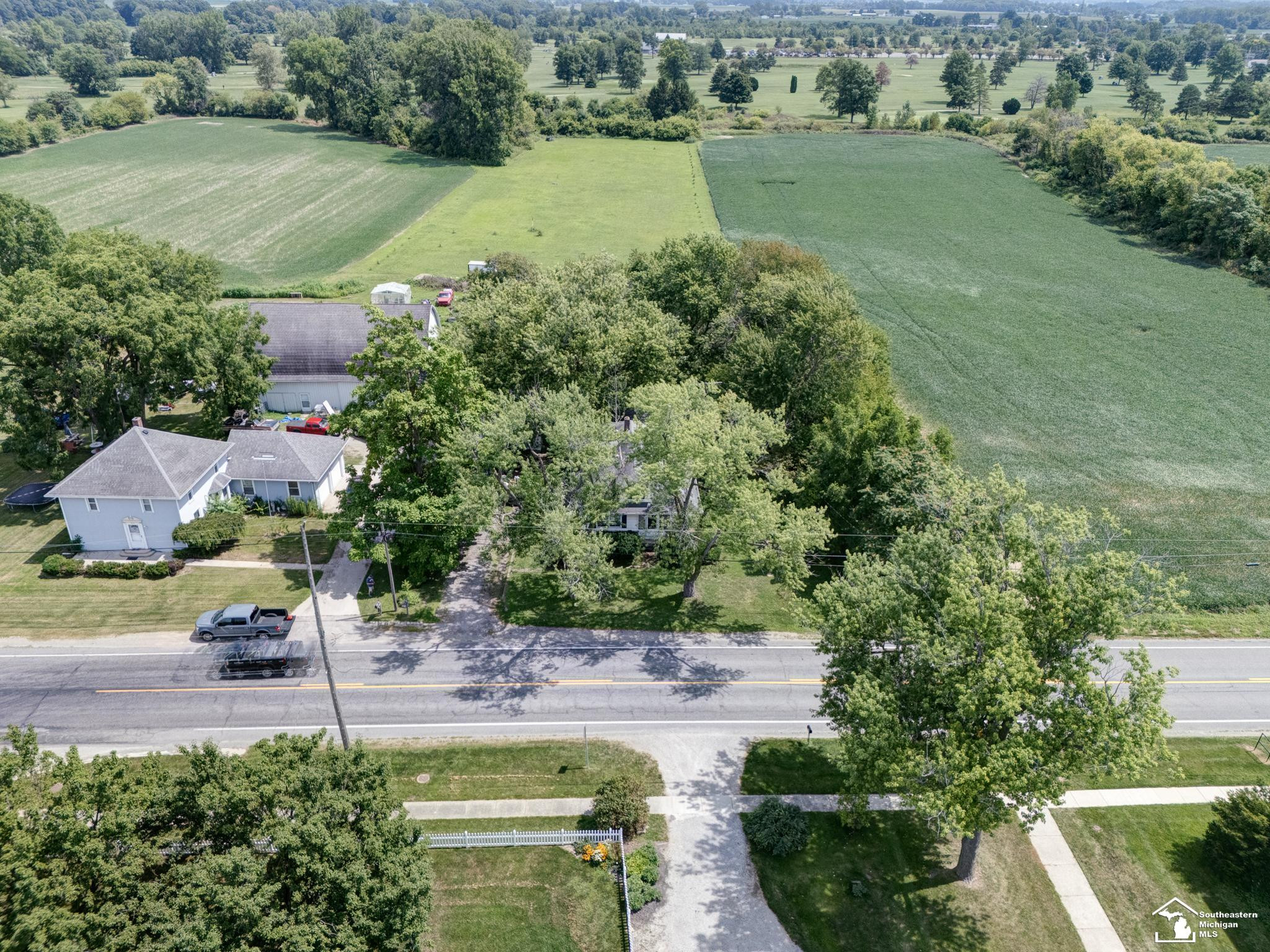 8318 Memorial Highway, MI 49267 — Photo 10