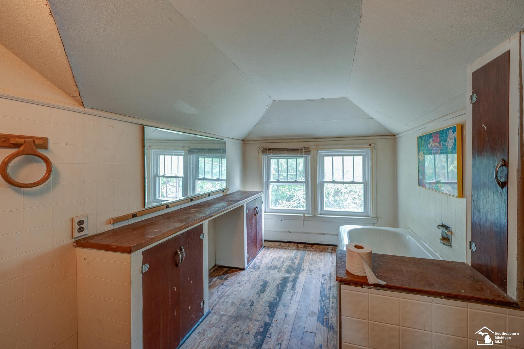 8318 Memorial Highway, MI 49267 — Photo 37