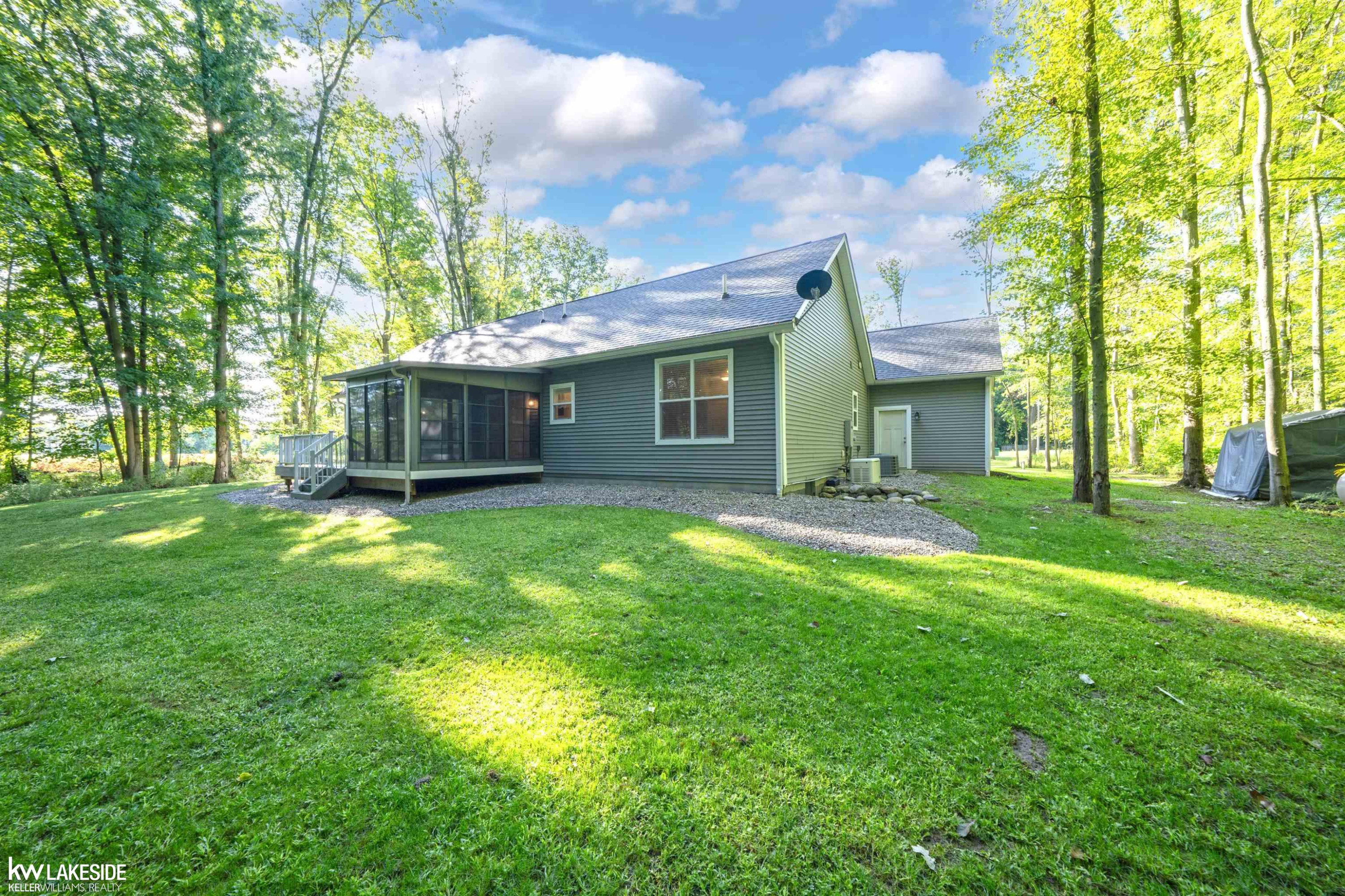 17217 Bordman Road, Allenton, MI 48002 — Photo 11