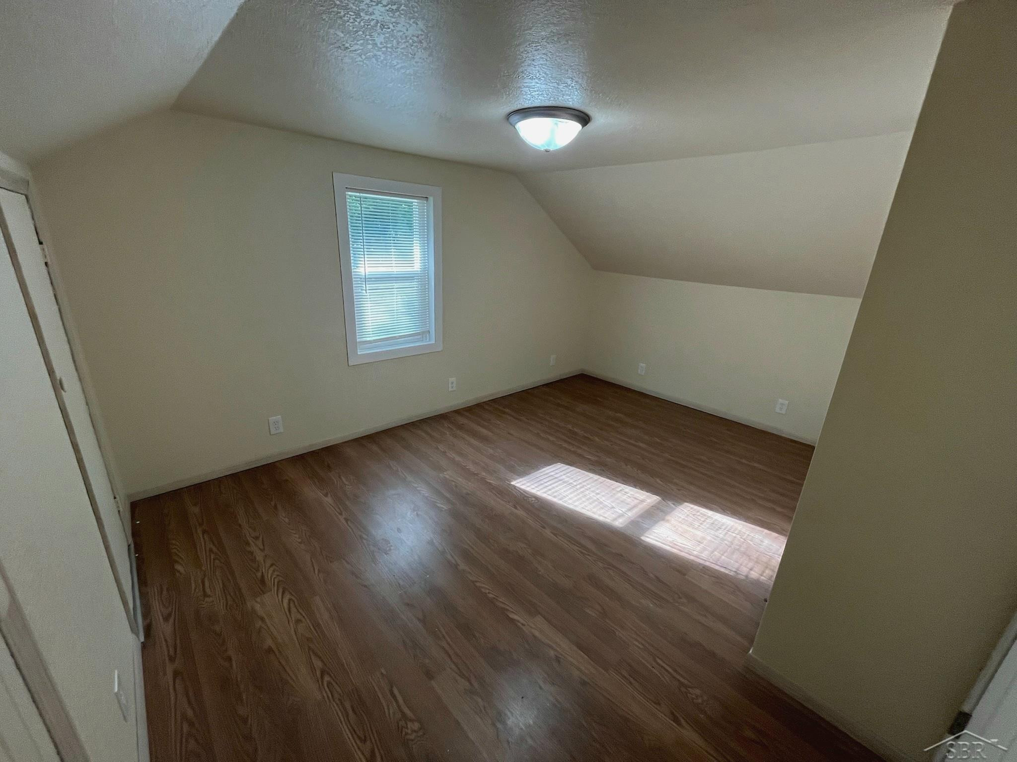 825 E Broad Street, Chesaning, MI 48616 — Photo 10