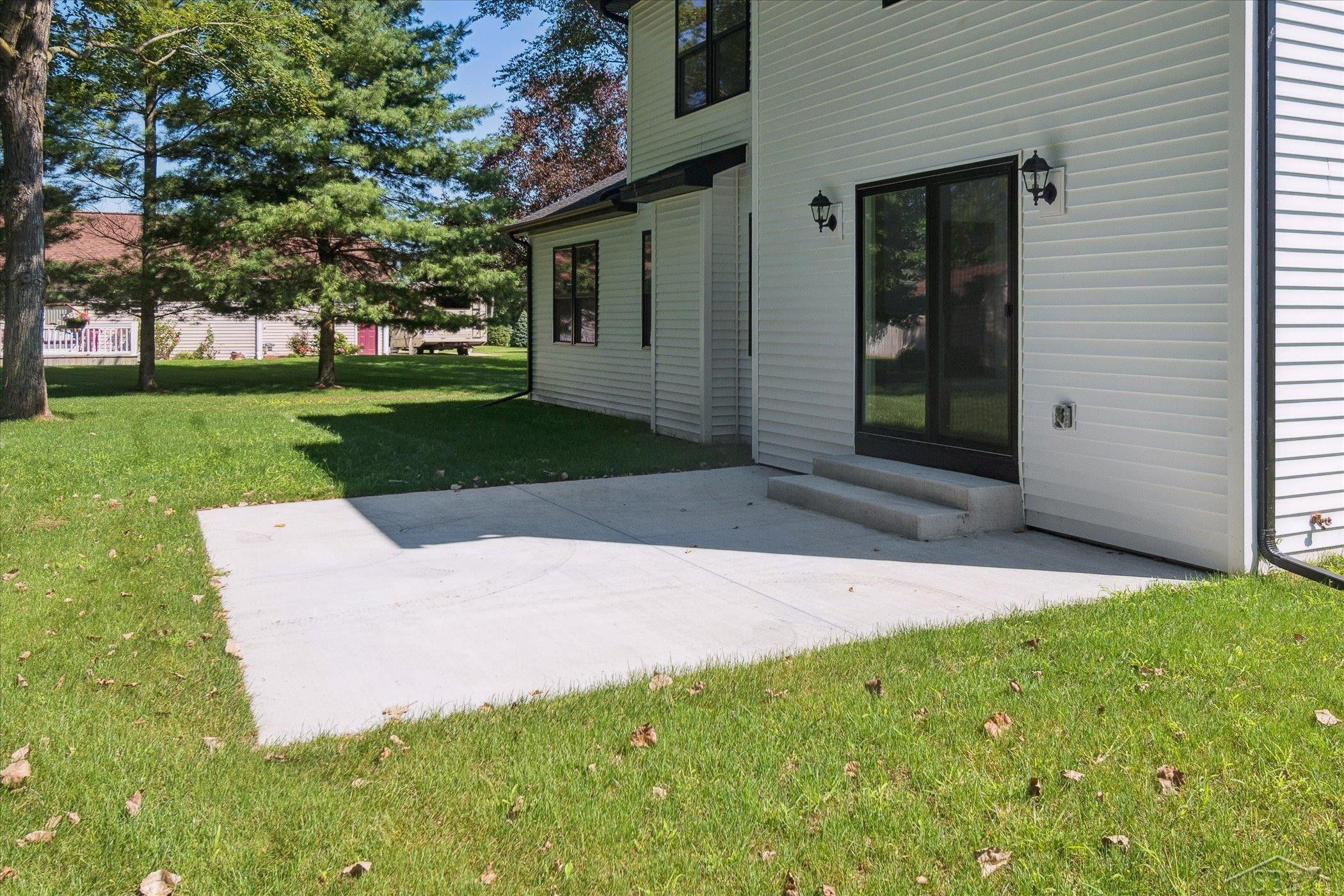 1202 S Hemlock Road, Hemlock, MI 48626 — Photo 32