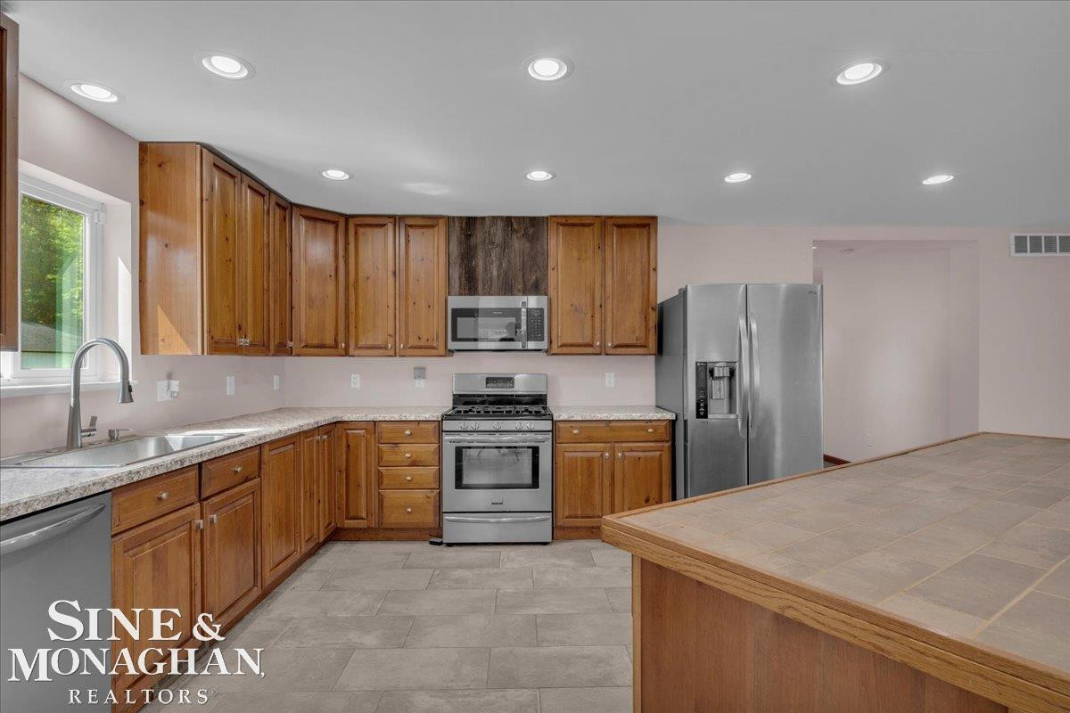 6700 Bethuy Road, MI — Photo 5
