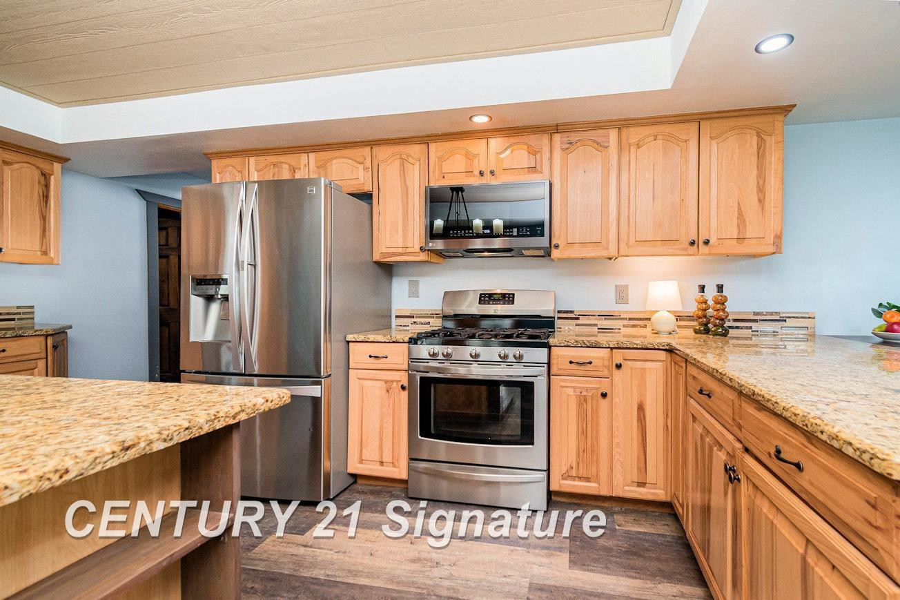 7451 N Narragannett Drive, Hope, MI 48628 — Photo 5