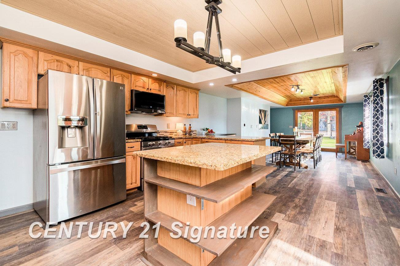 7451 N Narragannett Drive, Hope, MI 48628 — Photo 6
