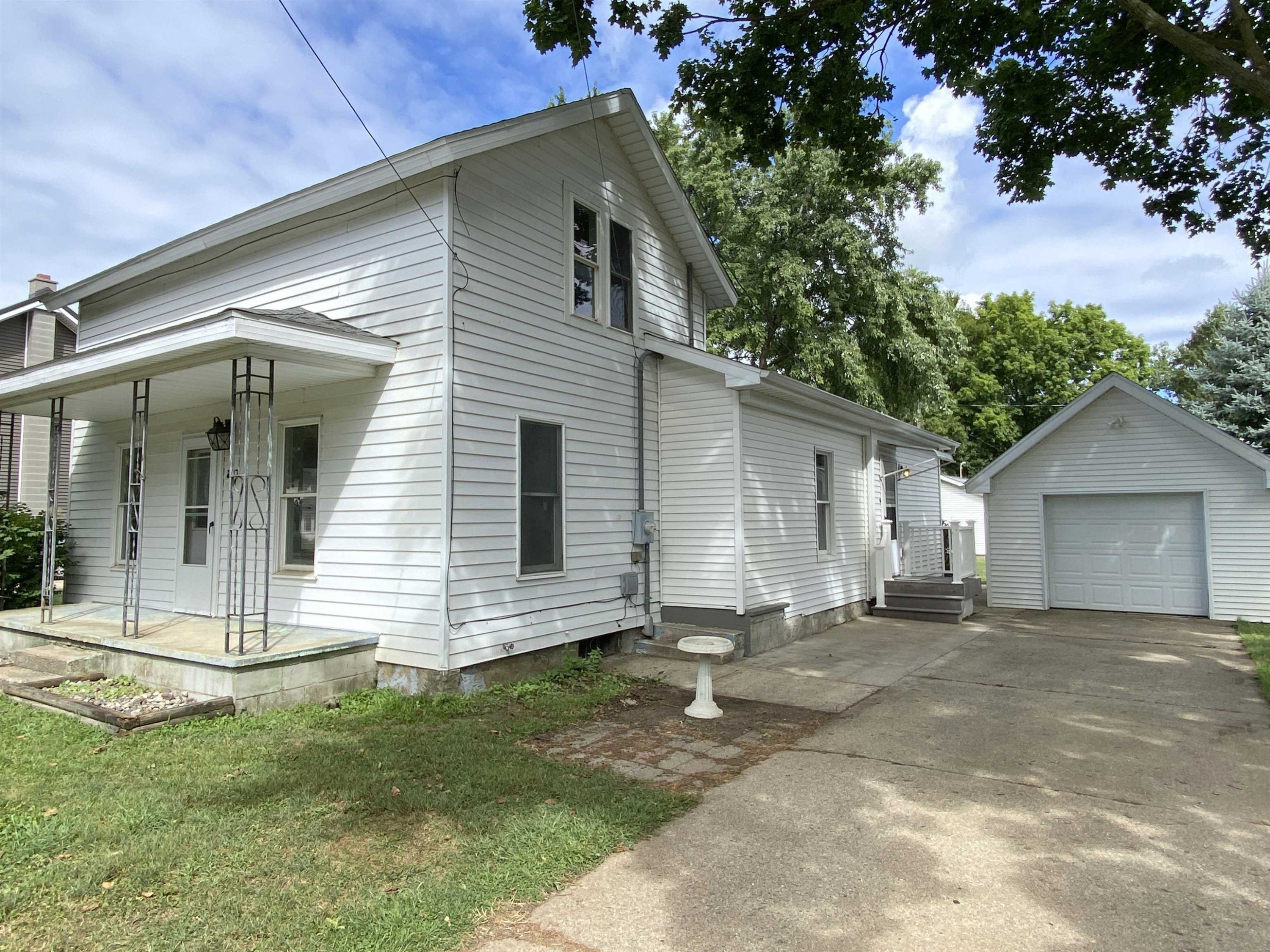 217 clinton Street, Ovid, MI 48866 — front exterior