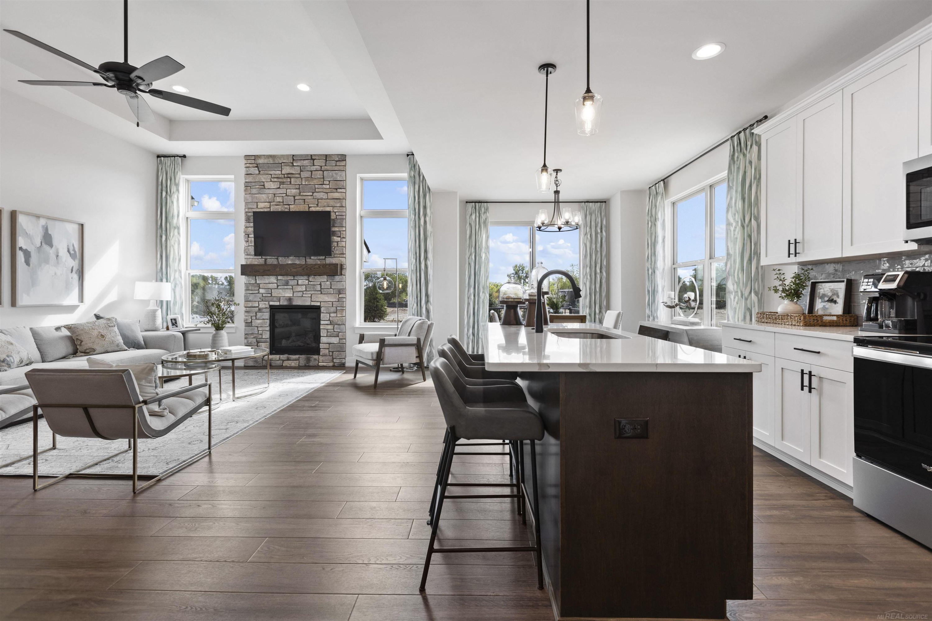 3888 Chatham Place Place, 99, Brighton, MI 48114 — Photo 19