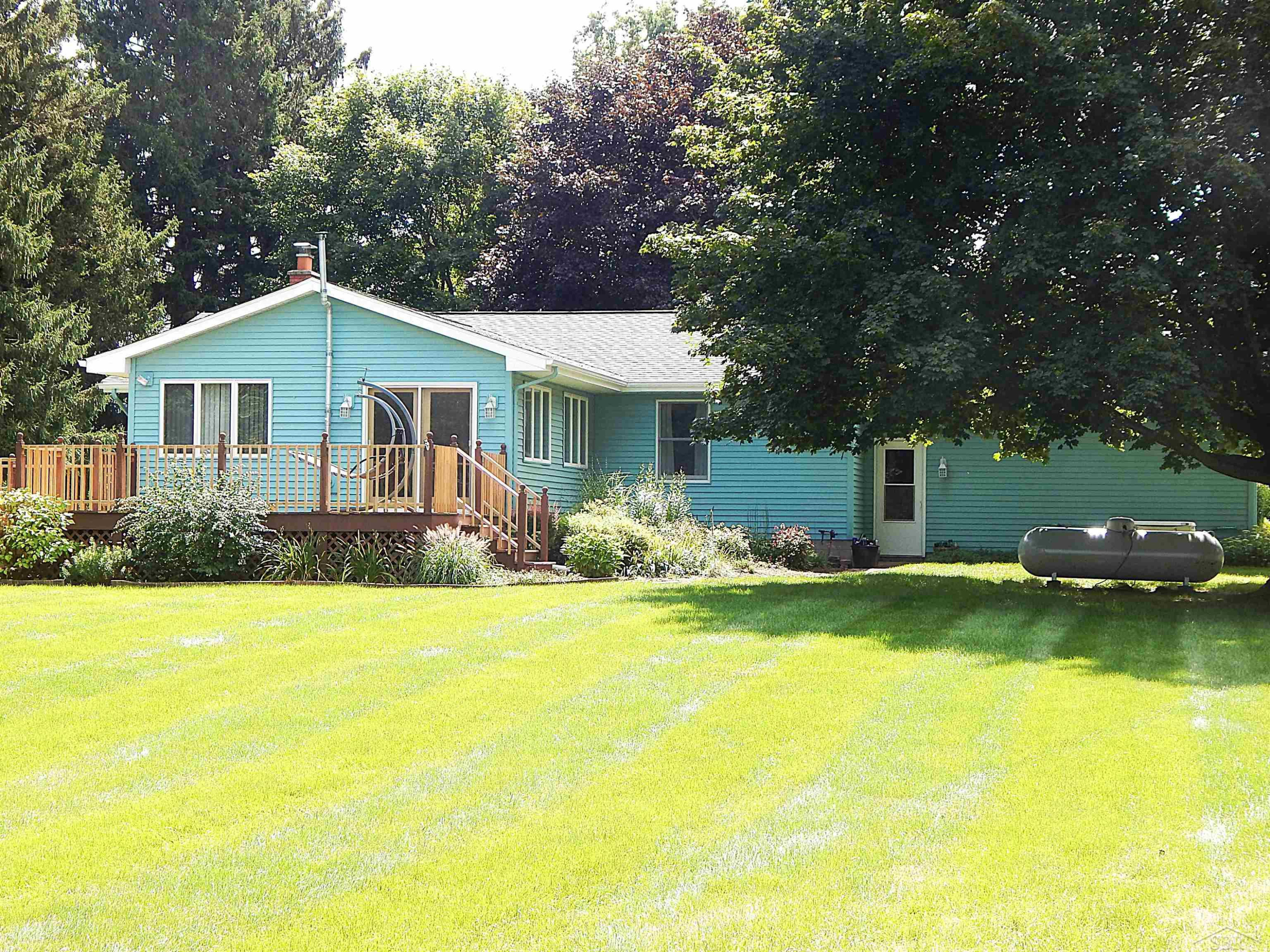 4333 Riverview Drive, Bridgeport, MI 48722 — Photo 29