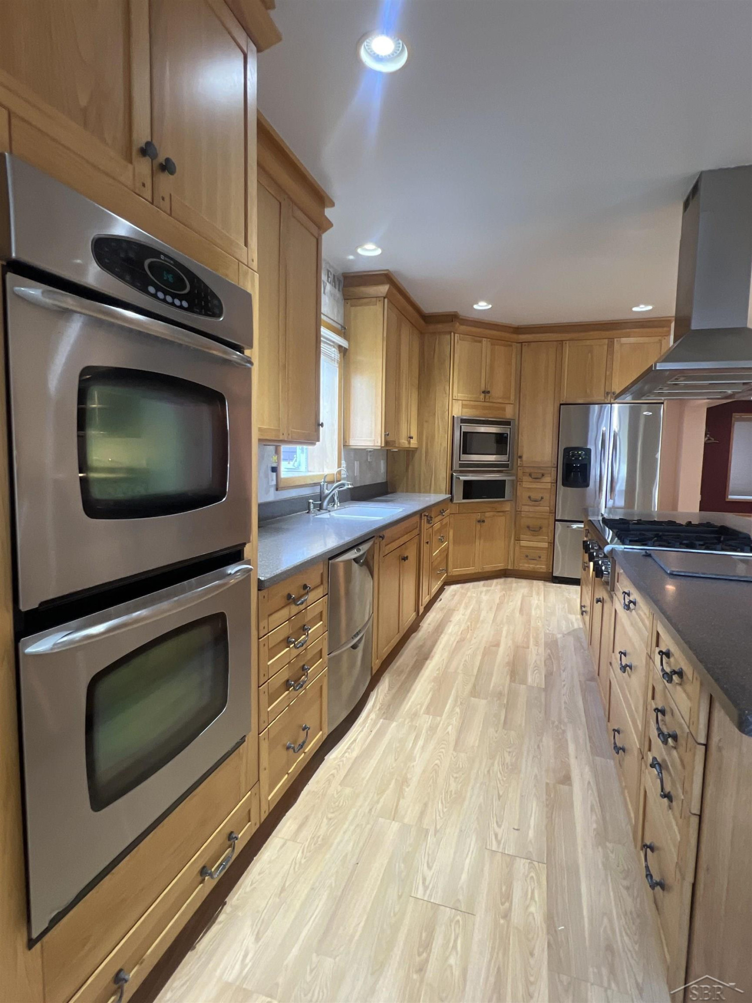 5832 Riverview Drive, Bridgeport, MI 48722 — Photo 12