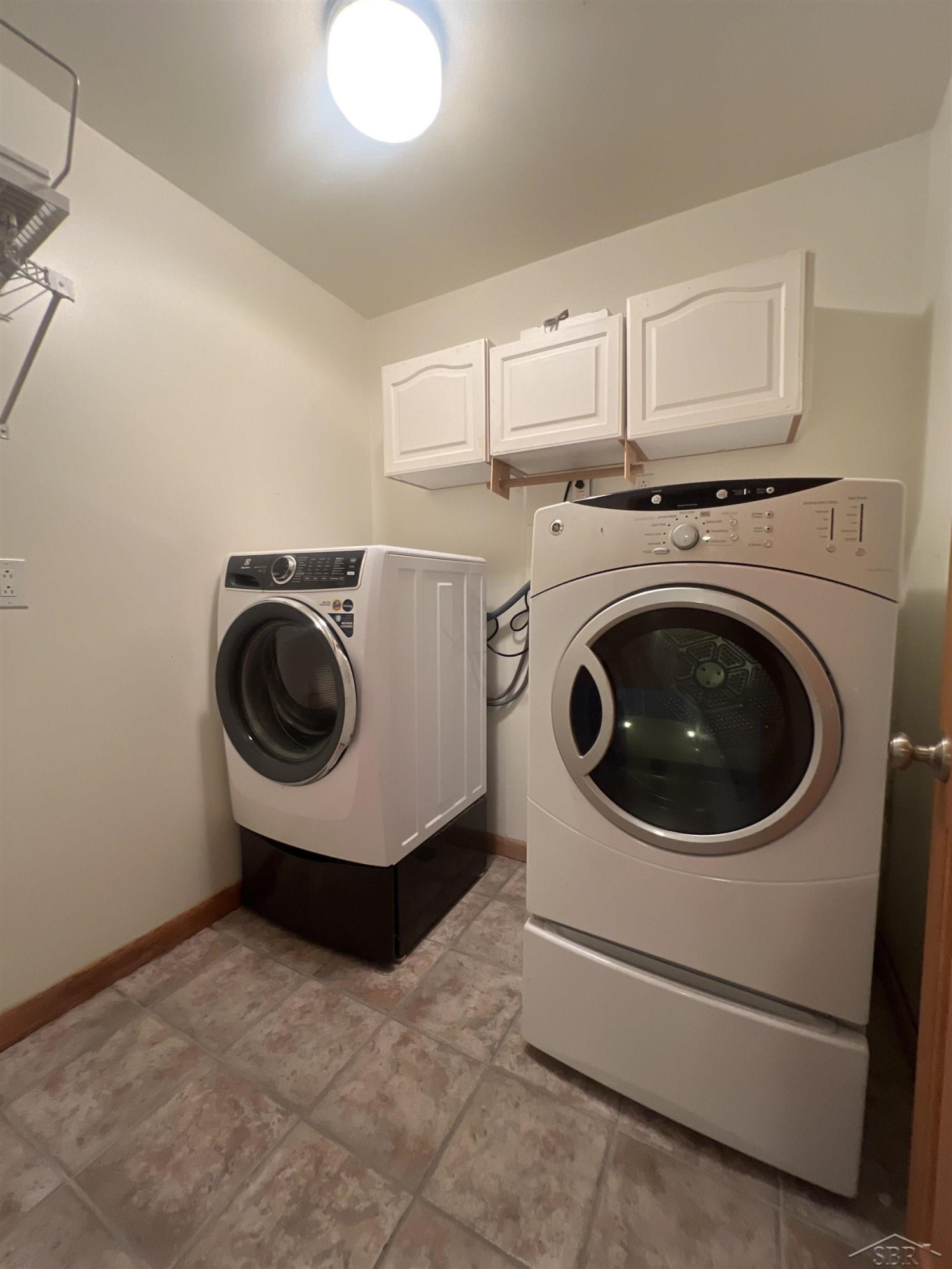 5832 Riverview Drive, Bridgeport, MI 48722 — Photo 21