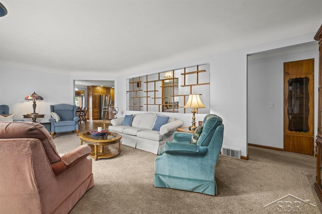 1114 Eddie Drive, Auburn, MI 48611 — Photo 12