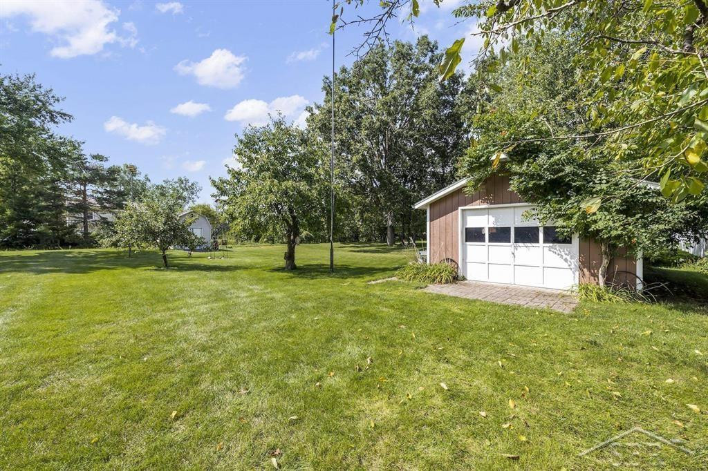 1114 Eddie Drive, Auburn, MI 48611 — Photo 23