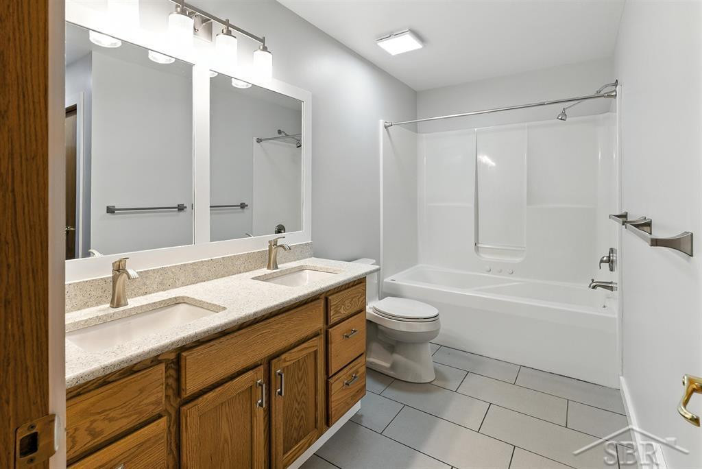 878 S Crooked Tree Lane, Midland, MI 48640 — Photo 15