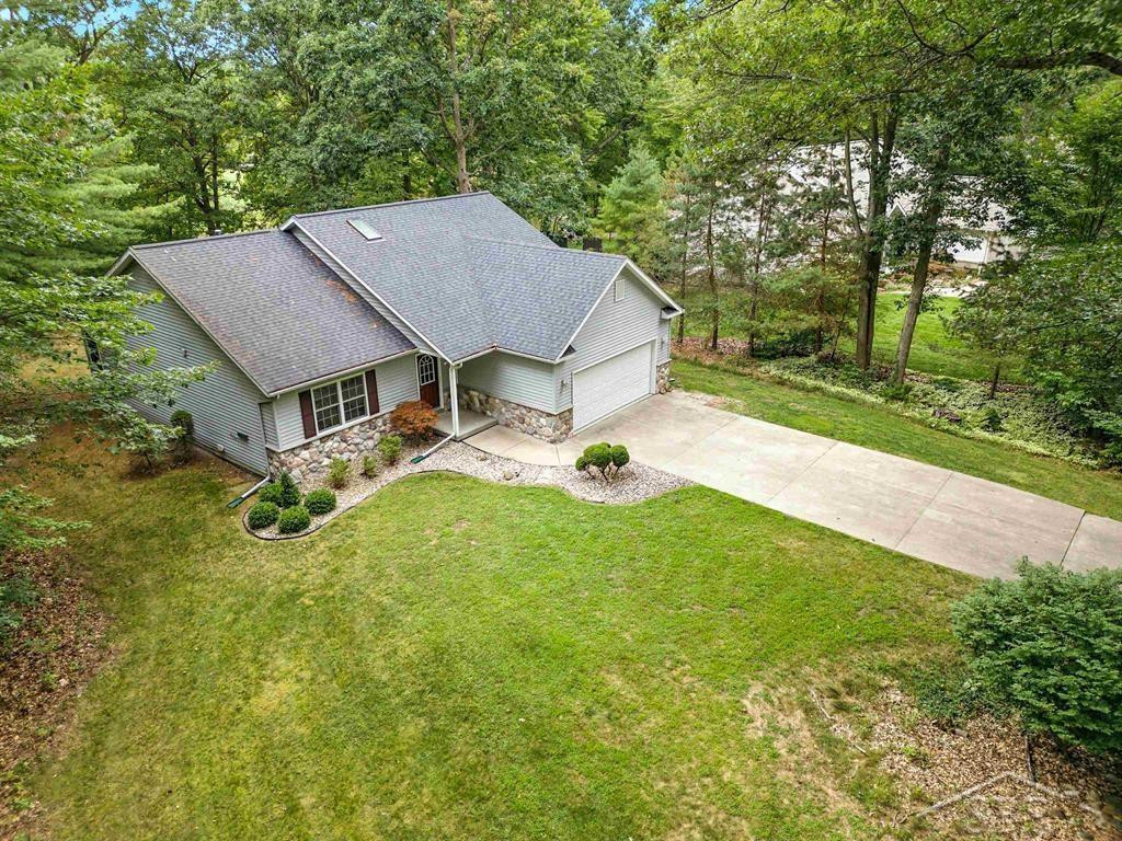878 S Crooked Tree Lane, Midland, MI 48640 — Photo 32