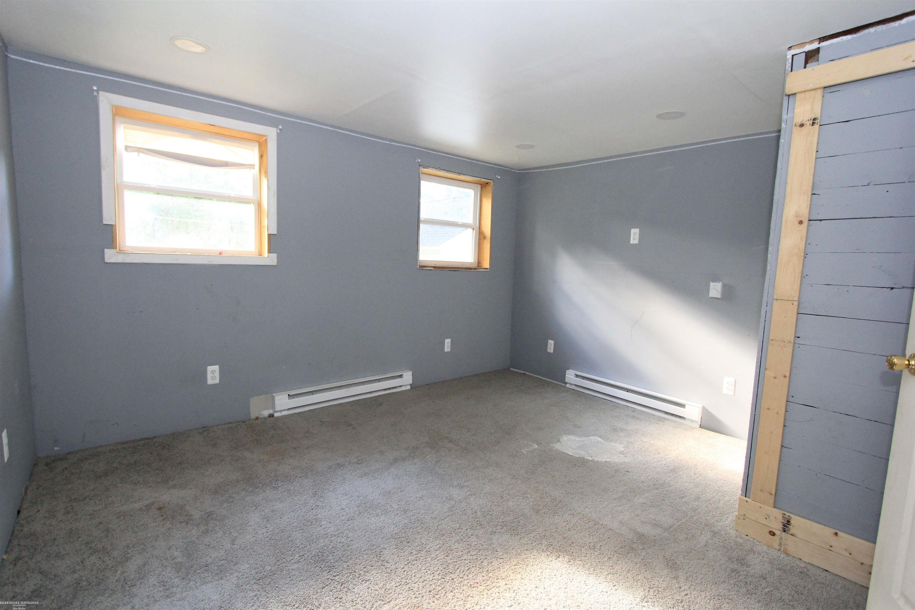6831 Jefferson Road, North Branch, MI 48461 — Photo 19
