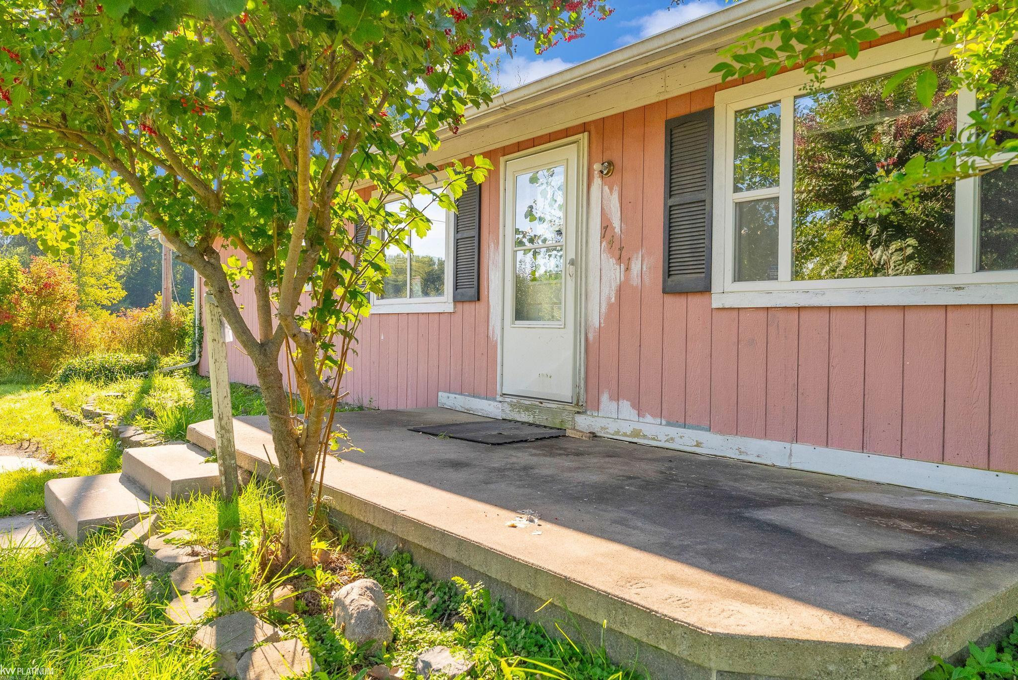 7471 Imlay City Road, MI 48049 — Photo 2