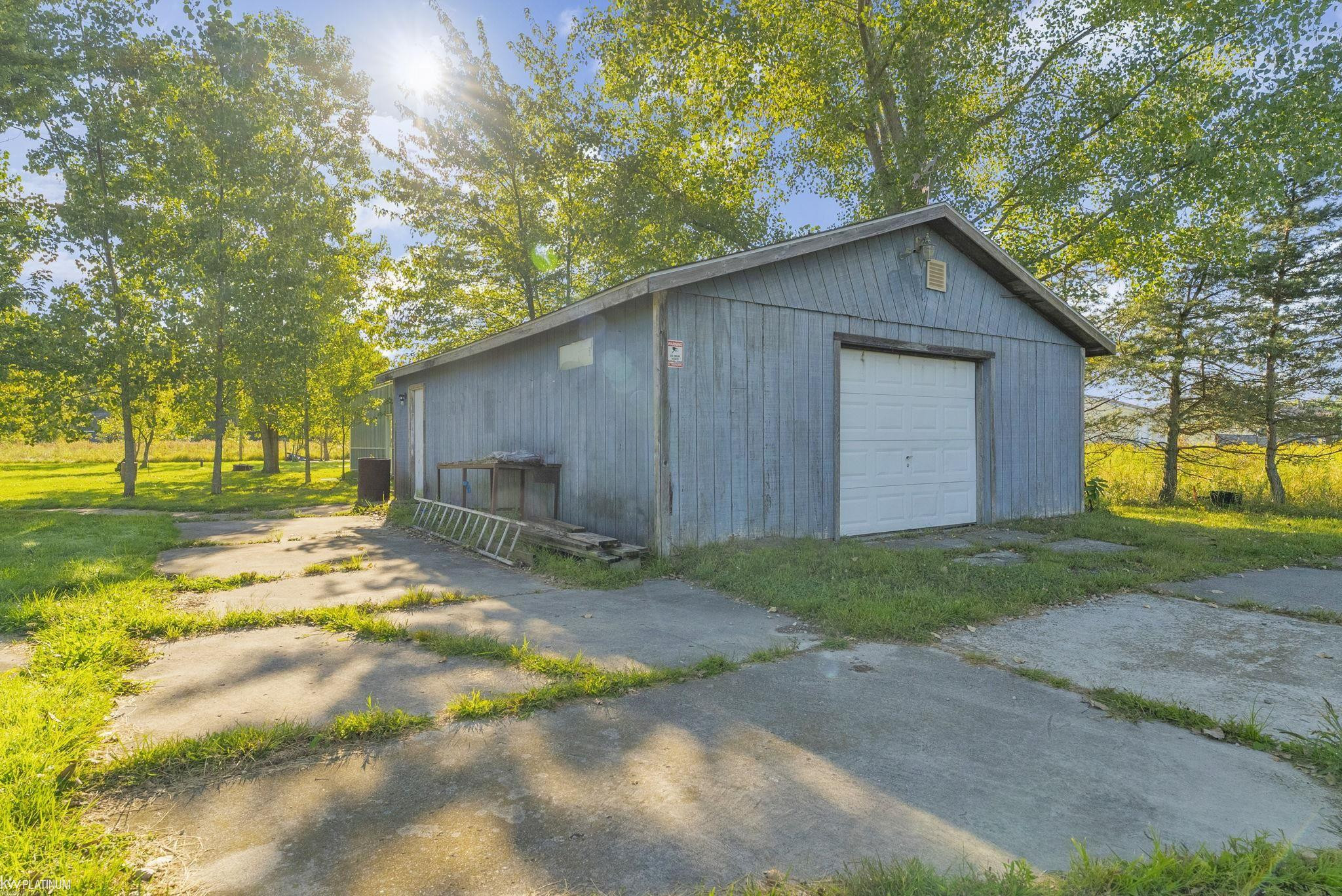 7471 Imlay City Road, MI 48049 — Photo 24