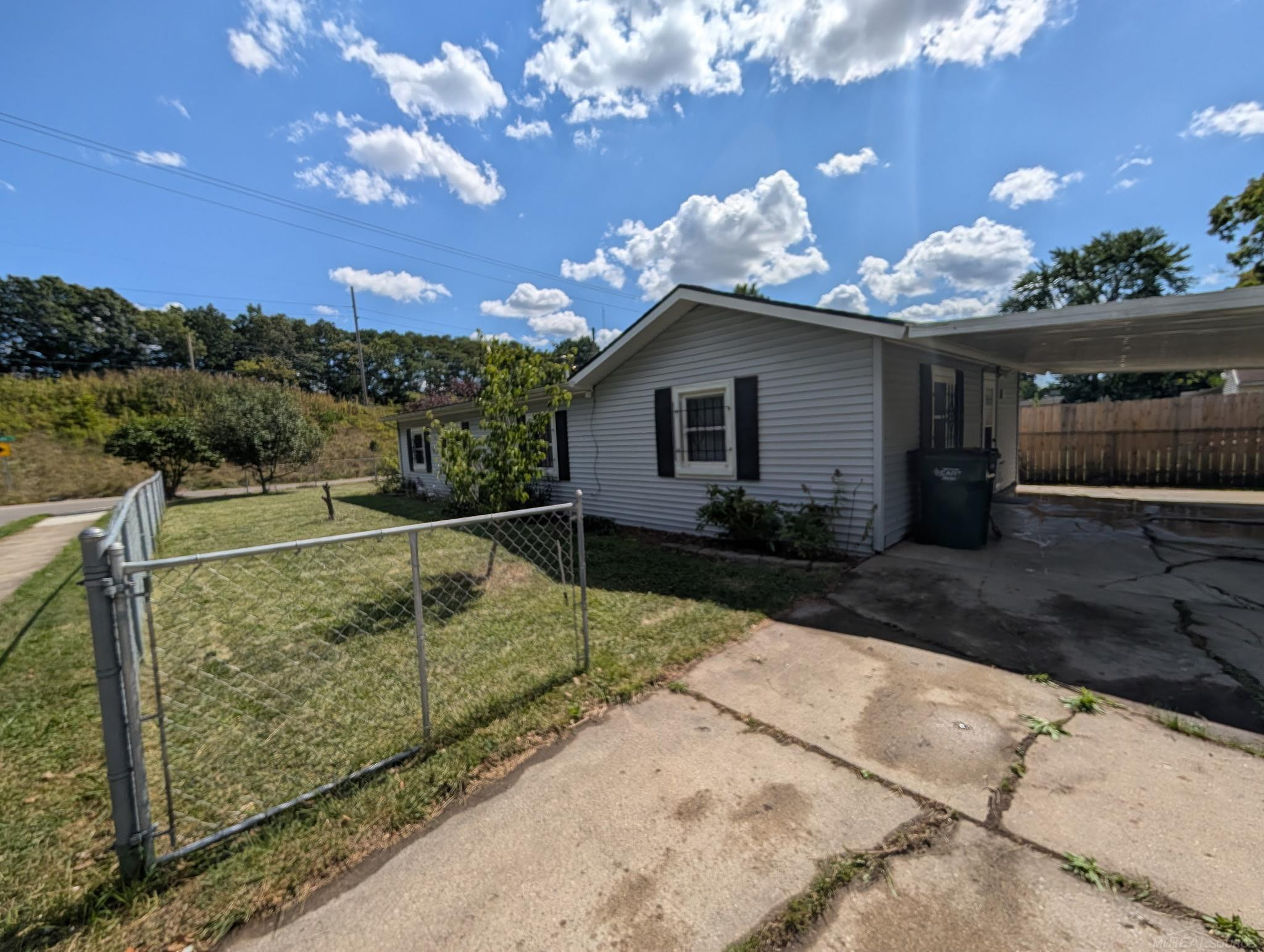 1100 S Clemens Avenue, Lansing, MI 48912 — Photo 10