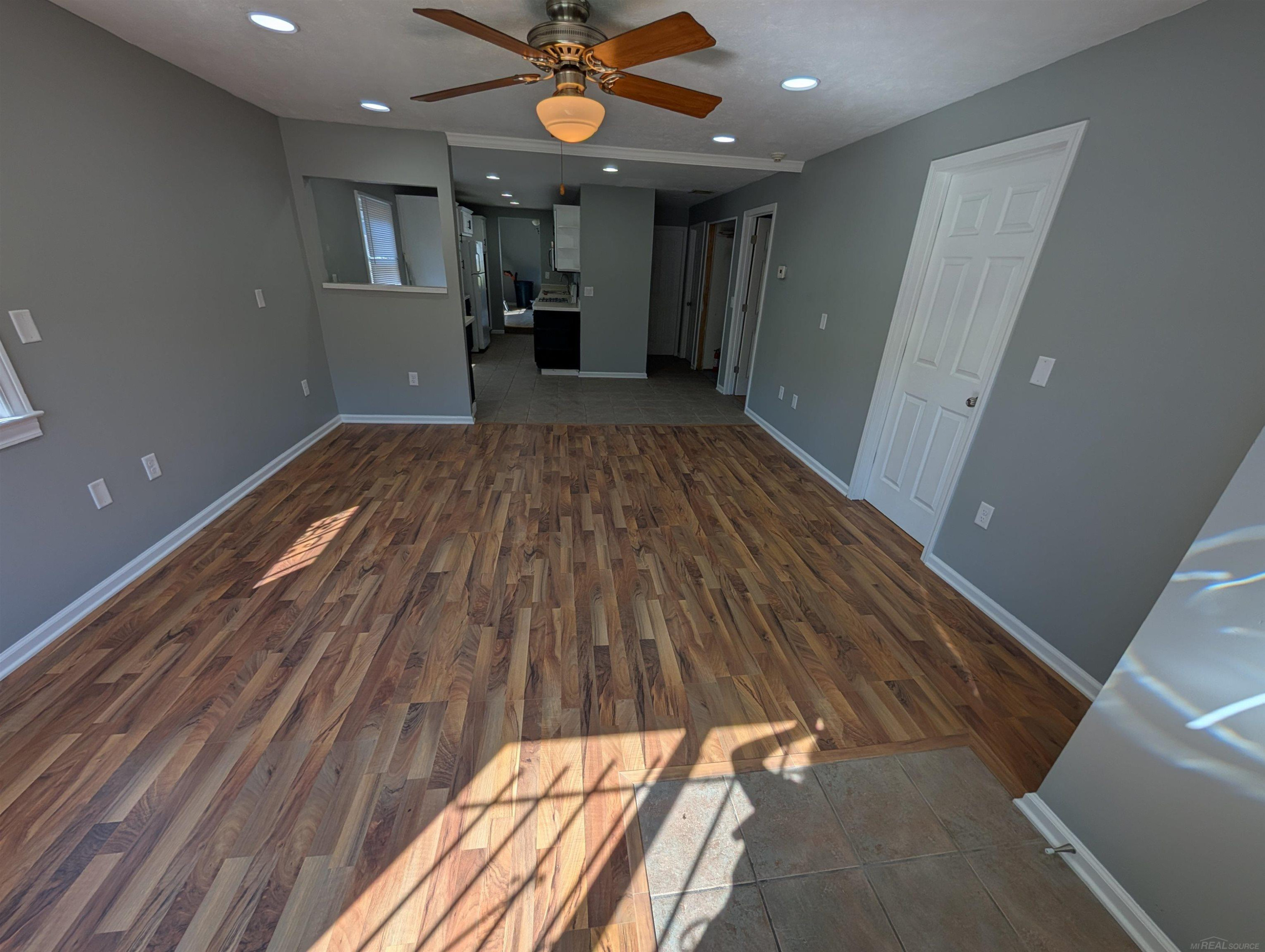 1100 S Clemens Avenue, Lansing, MI 48912 — Photo 19