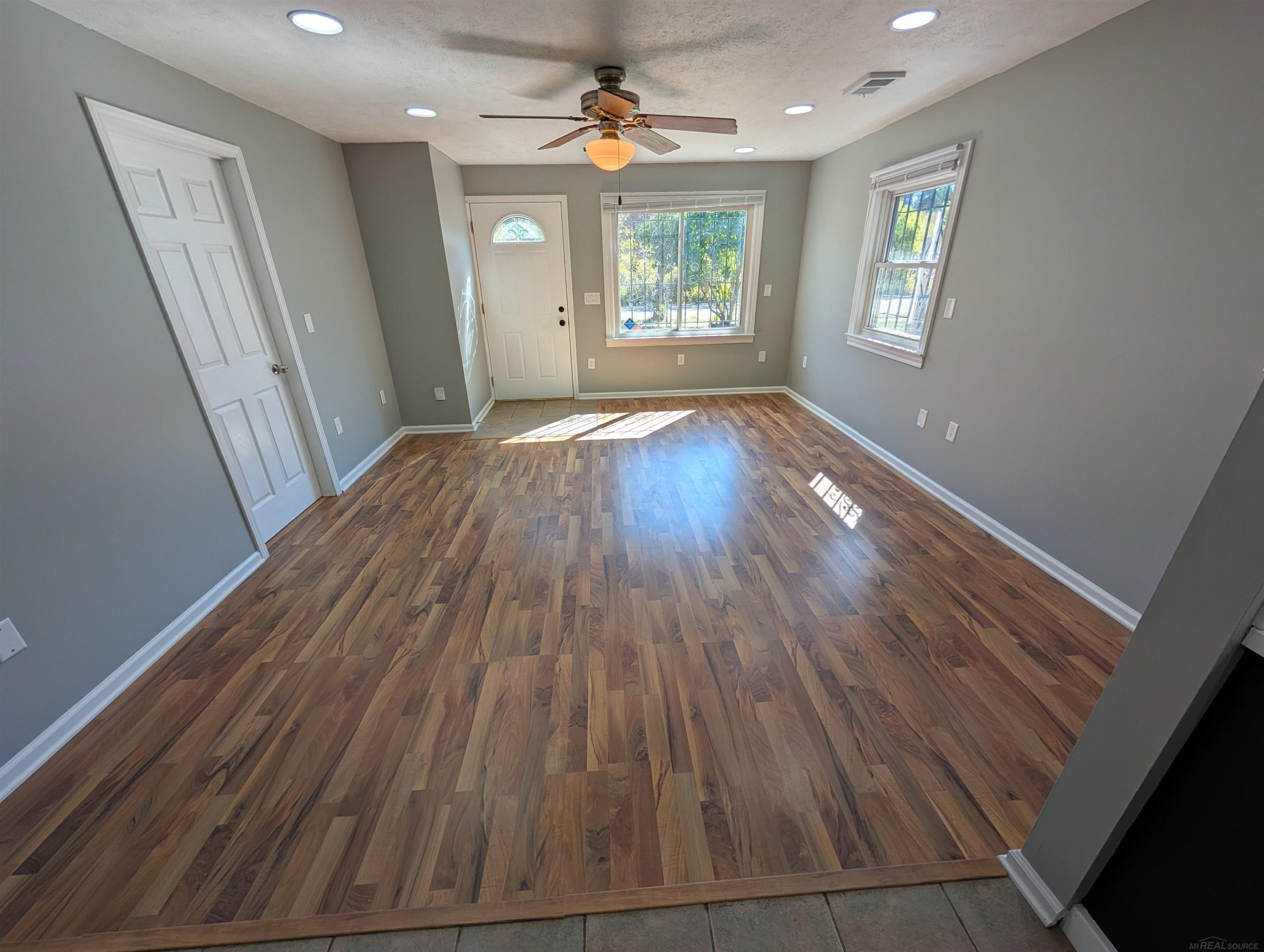 1100 S Clemens Avenue, Lansing, MI 48912 — Photo 20