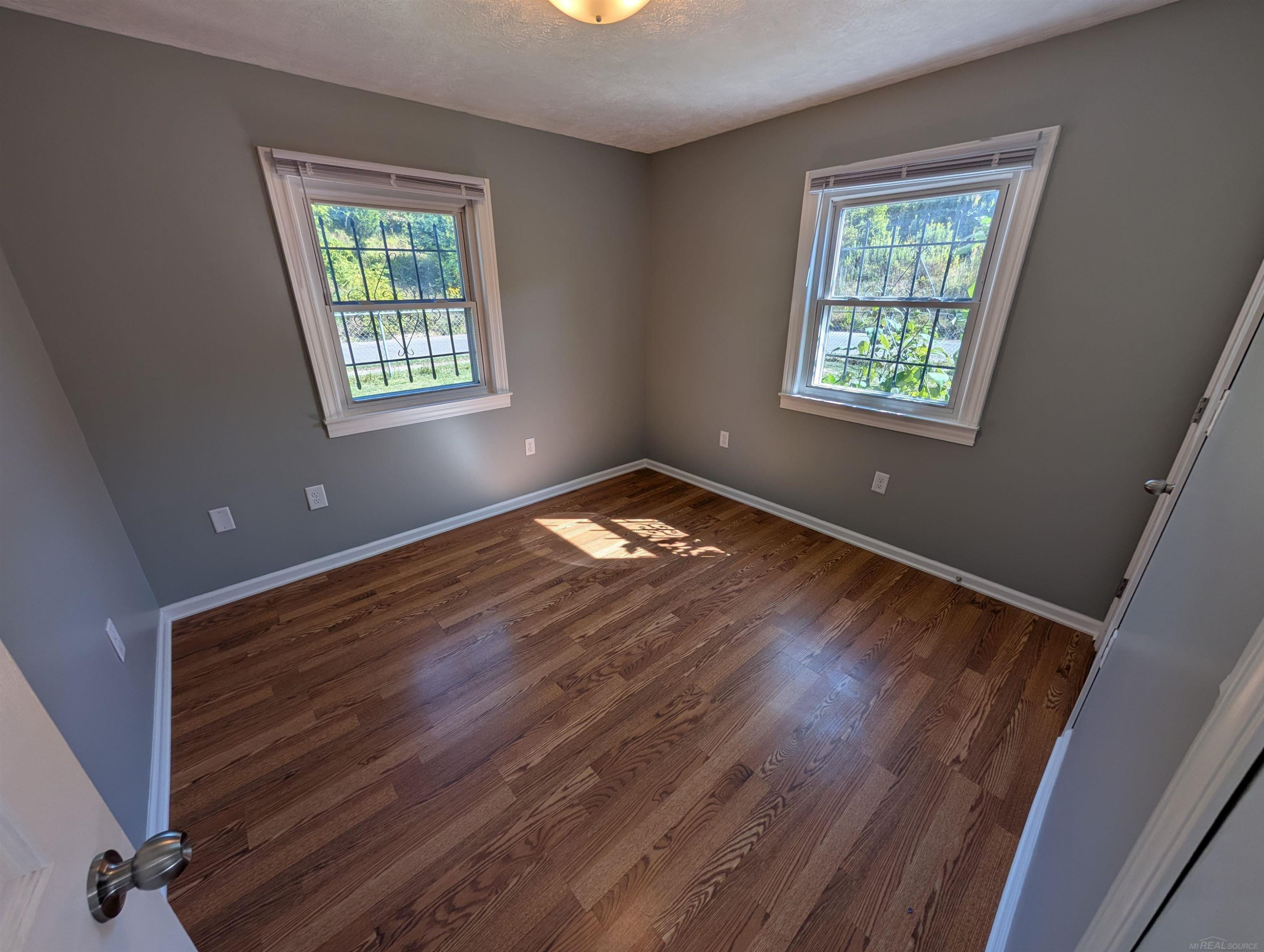 1100 S Clemens Avenue, Lansing, MI 48912 — Photo 22