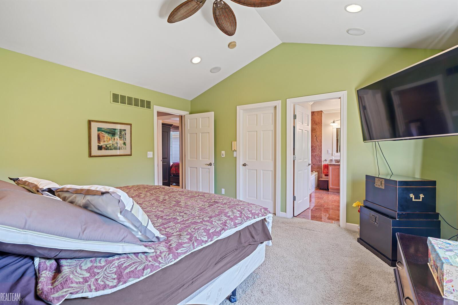 400 James Circle, Royal Oak, MI 48067 — Photo 18