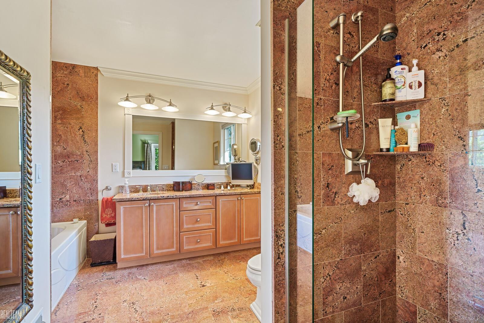 400 James Circle, Royal Oak, MI 48067 — Photo 19