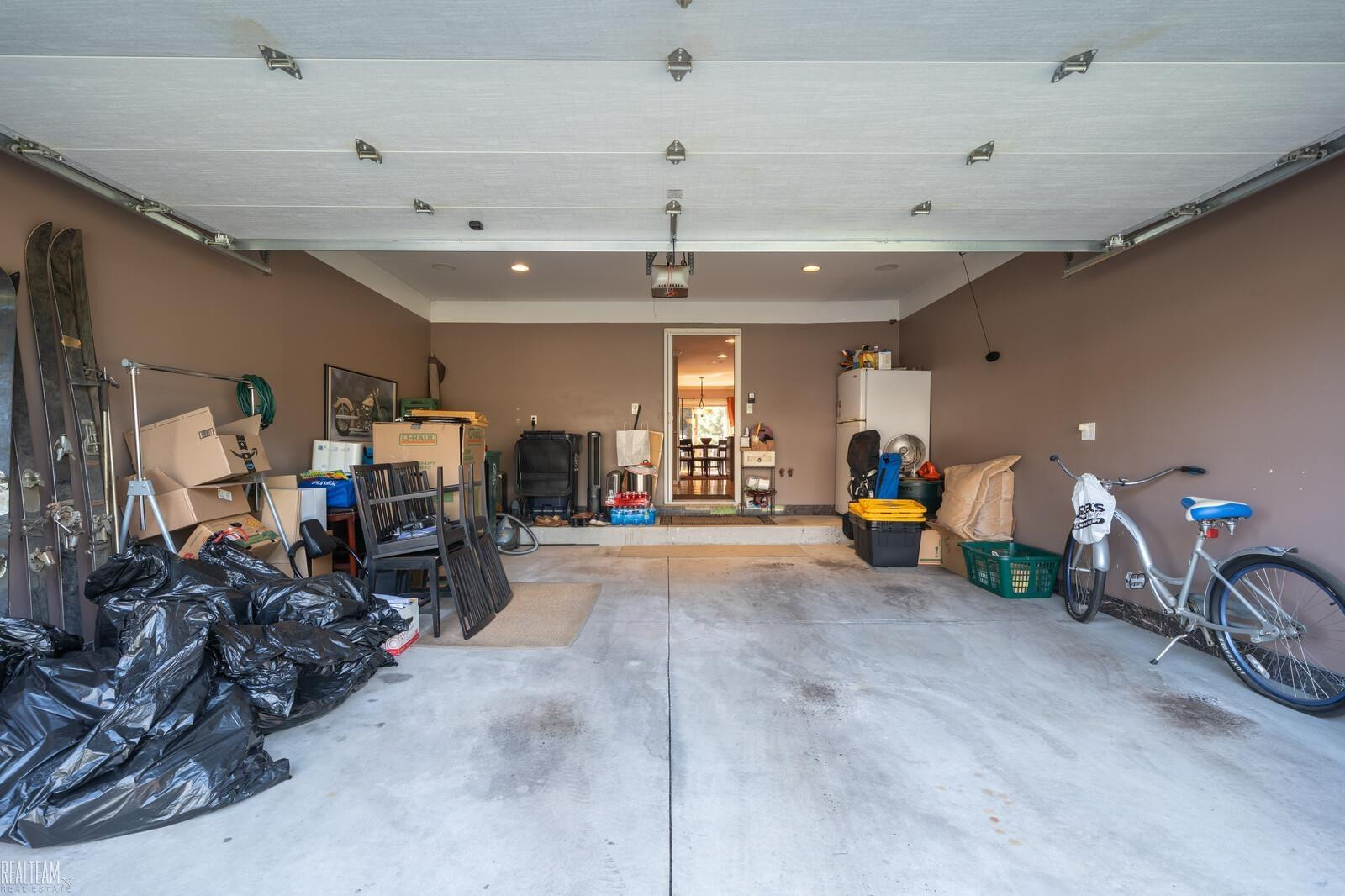 400 James Circle, Royal Oak, MI 48067 — Photo 26