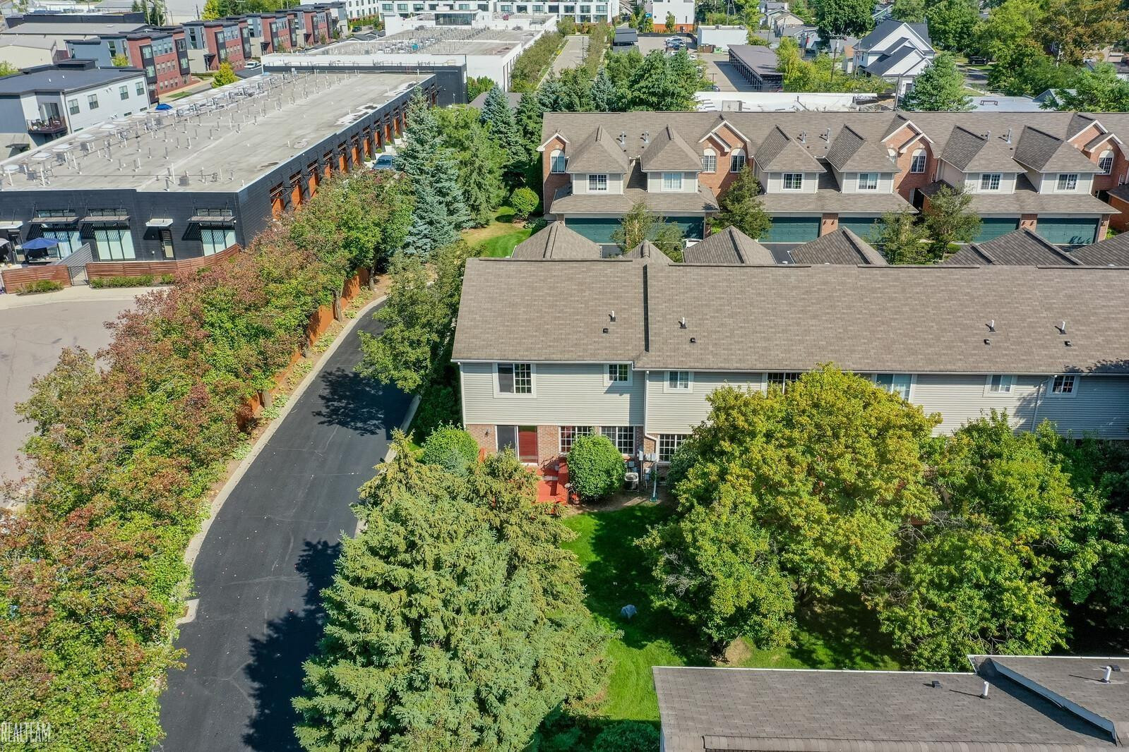 400 James Circle, Royal Oak, MI 48067 — Photo 5