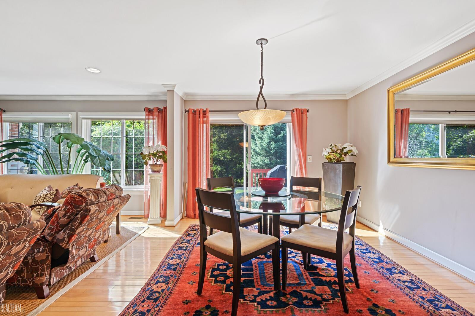 400 James Circle, Royal Oak, MI 48067 — Photo 11