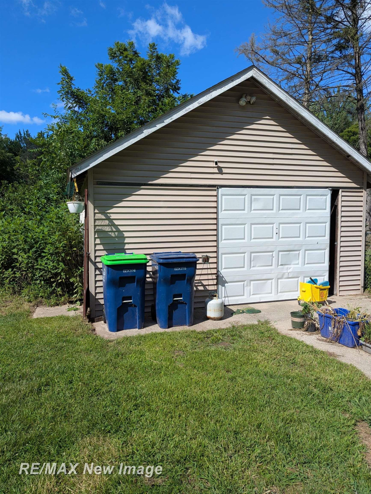 4051 Old King Road, Saginaw, MI 48601 — Photo 2