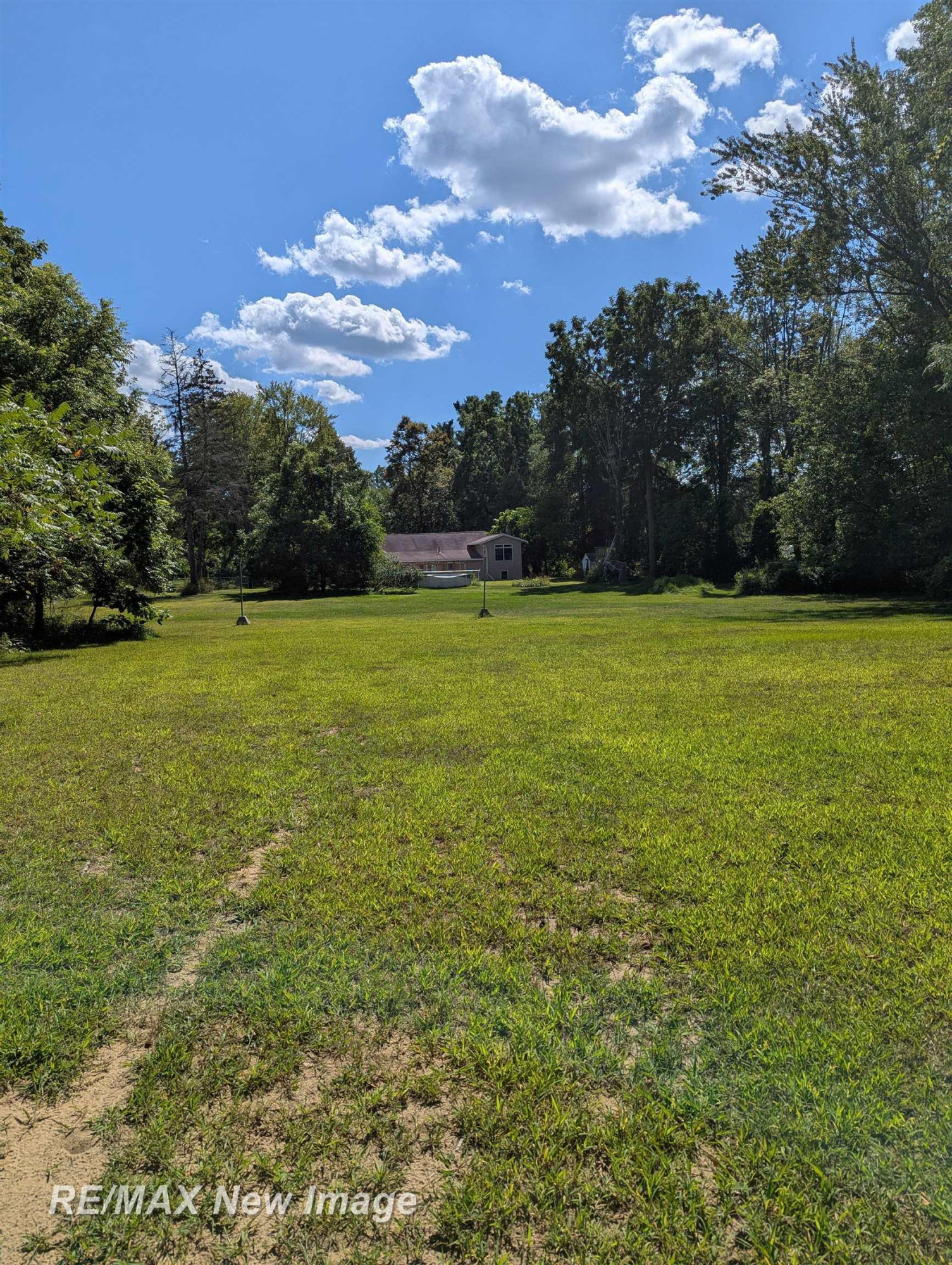 4051 Old King Road, Saginaw, MI 48601 — Photo 42