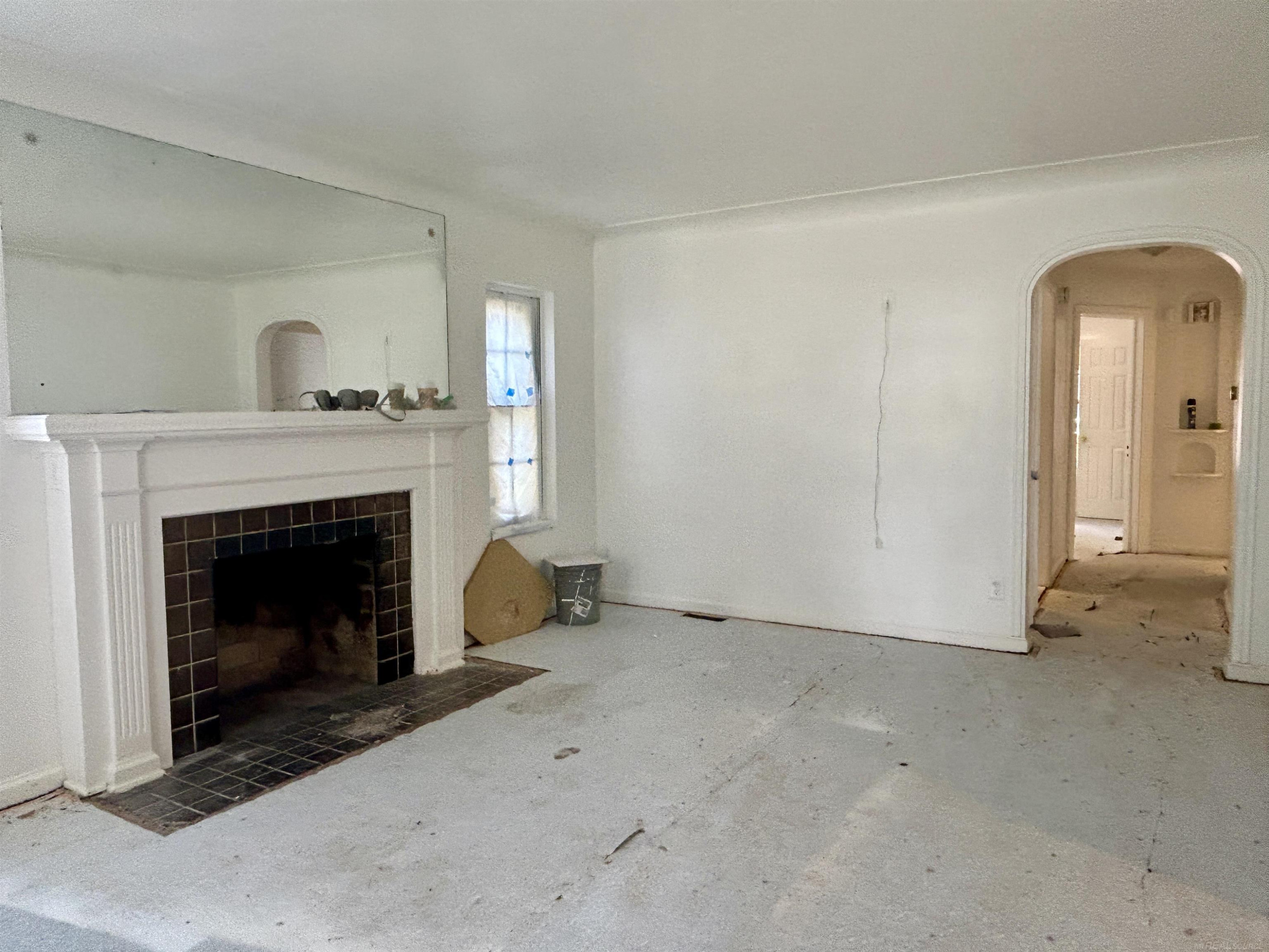 9892 E Outer Drive, Detroit, MI 48224 — Photo 6