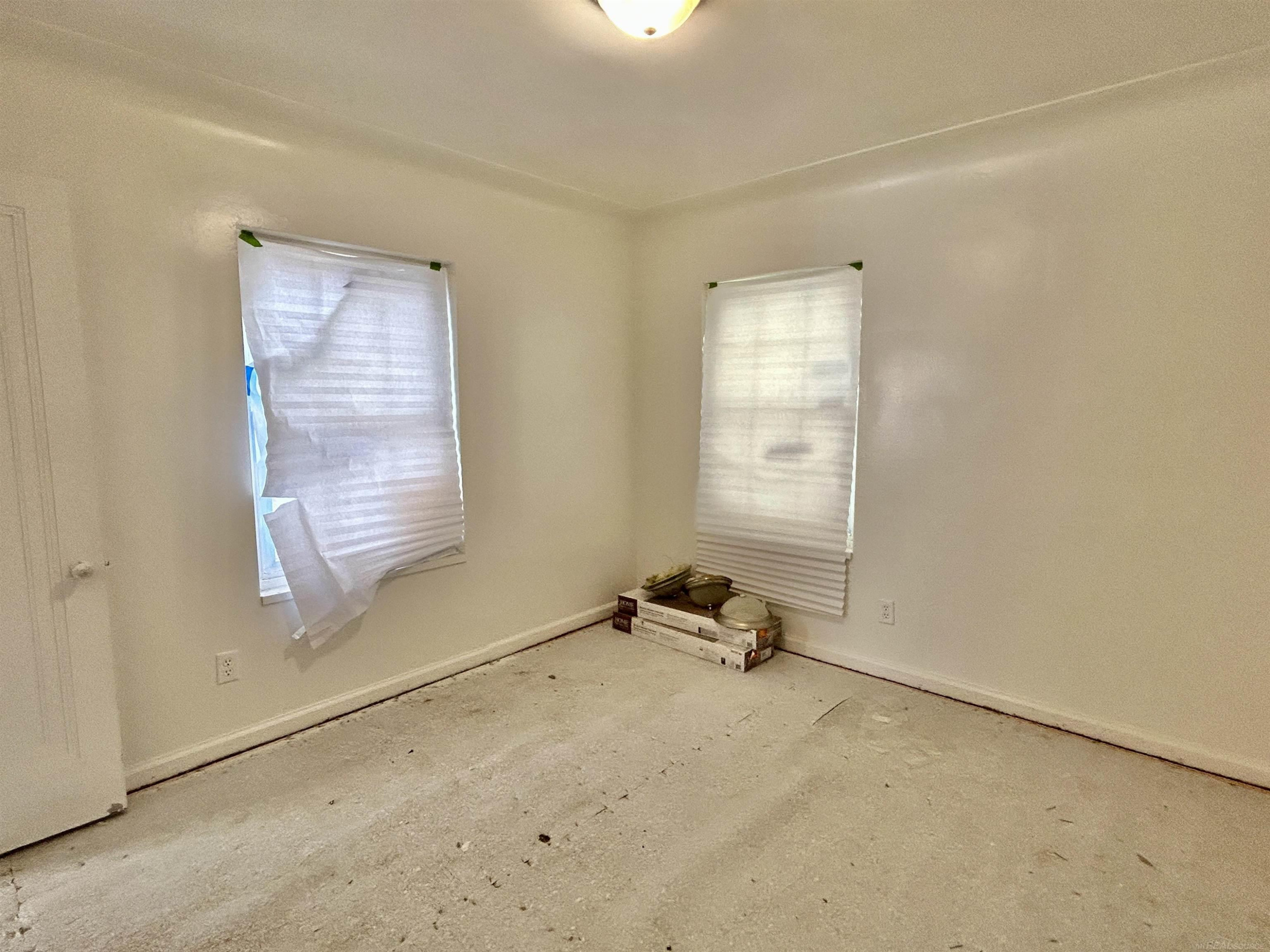 9892 E Outer Drive, Detroit, MI 48224 — Photo 9