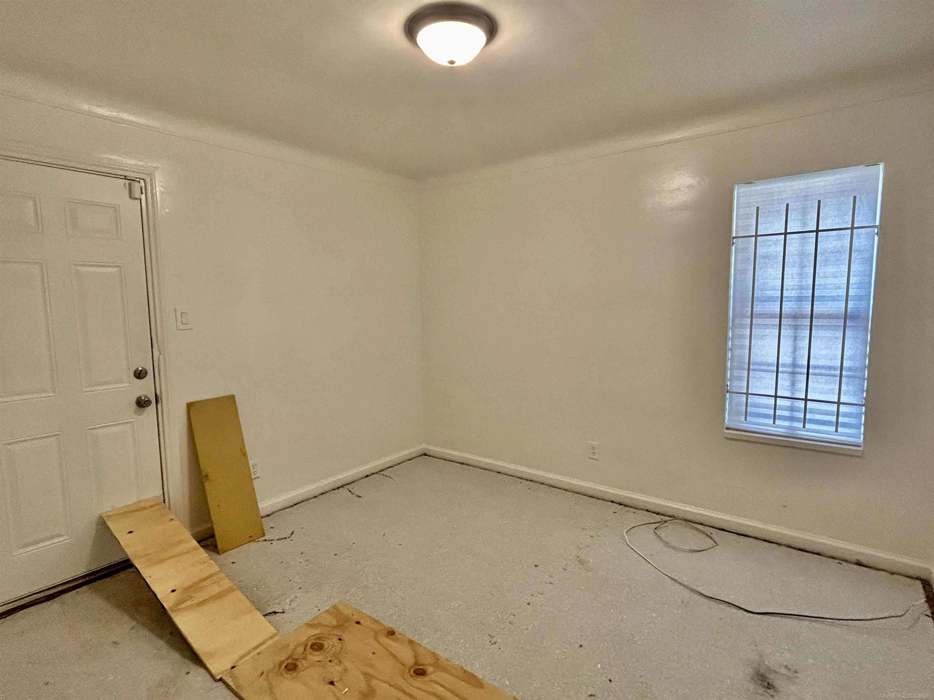 9892 E Outer Drive, Detroit, MI 48224 — Photo 15