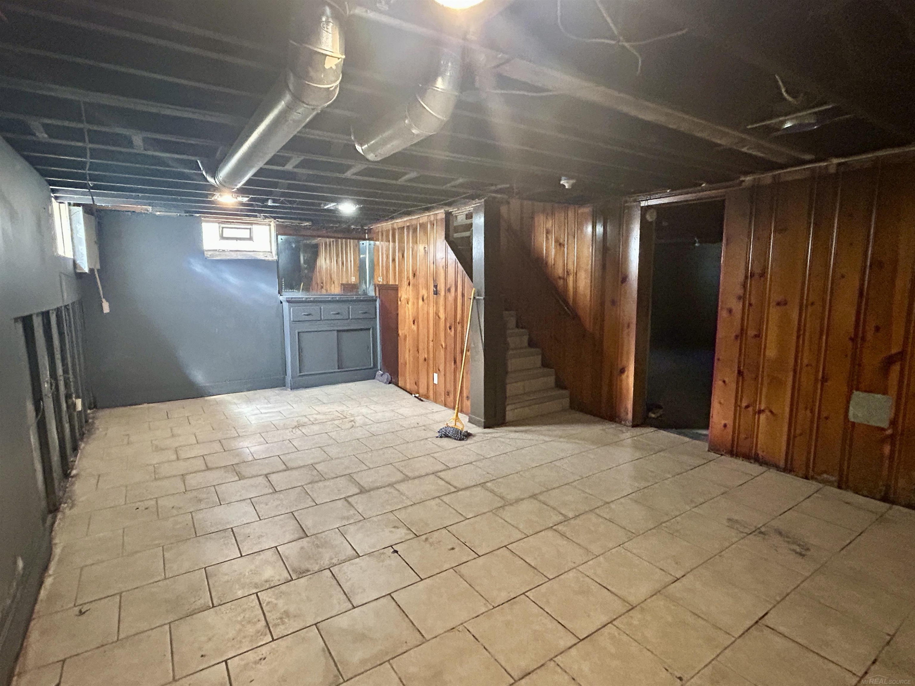 9892 E Outer Drive, Detroit, MI 48224 — Photo 20