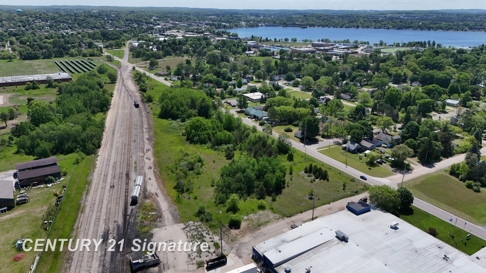 VL Wright Street, Cadillac, MI 49601 — Photo 9