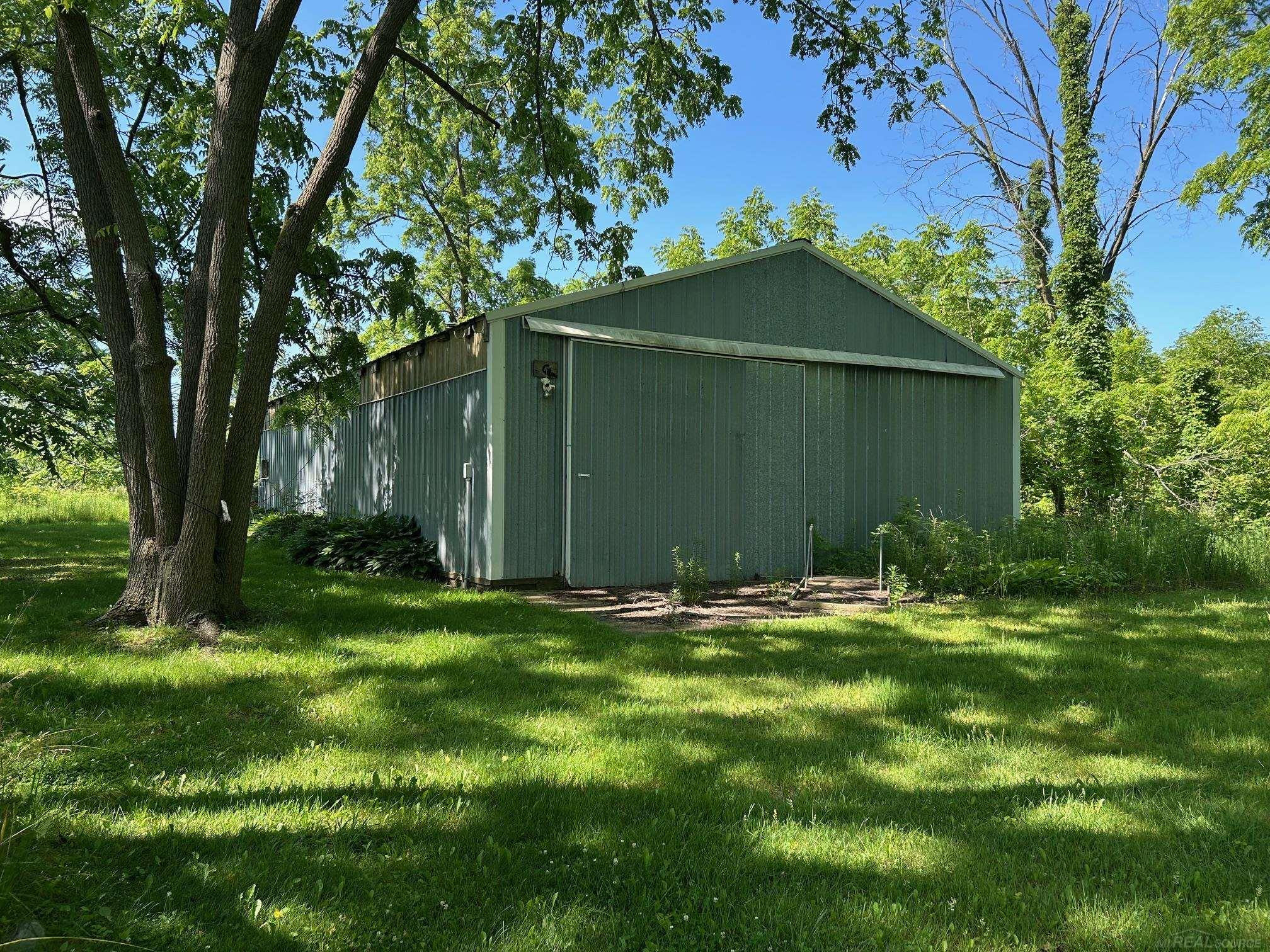4550 Snover Road, Deckerville, MI 48427