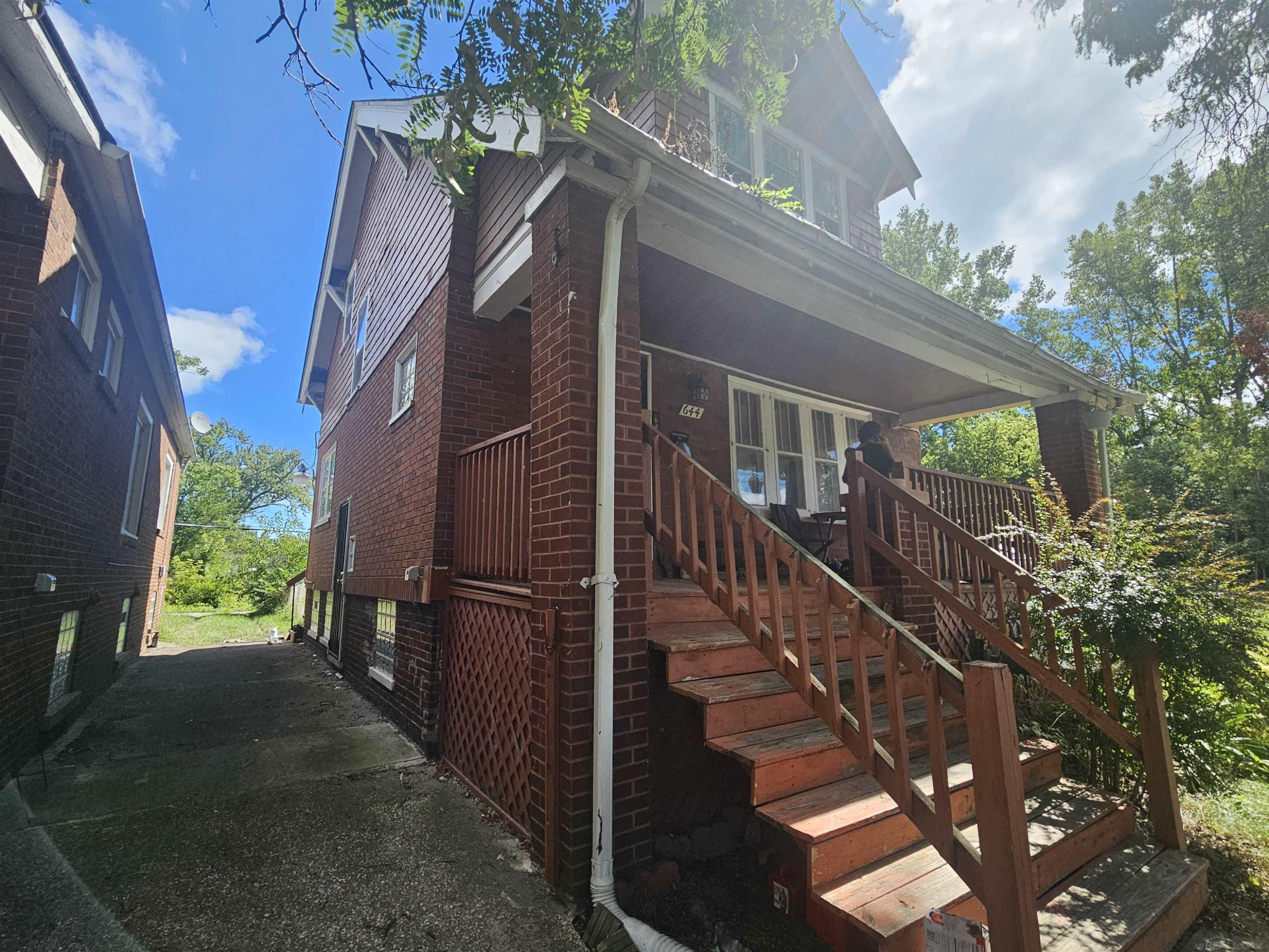 644 Manistique Street, Detroit, MI 48215 — Photo 2