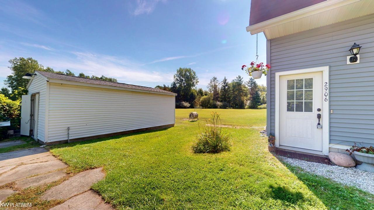 2906 Castor Road, MI — Photo 4