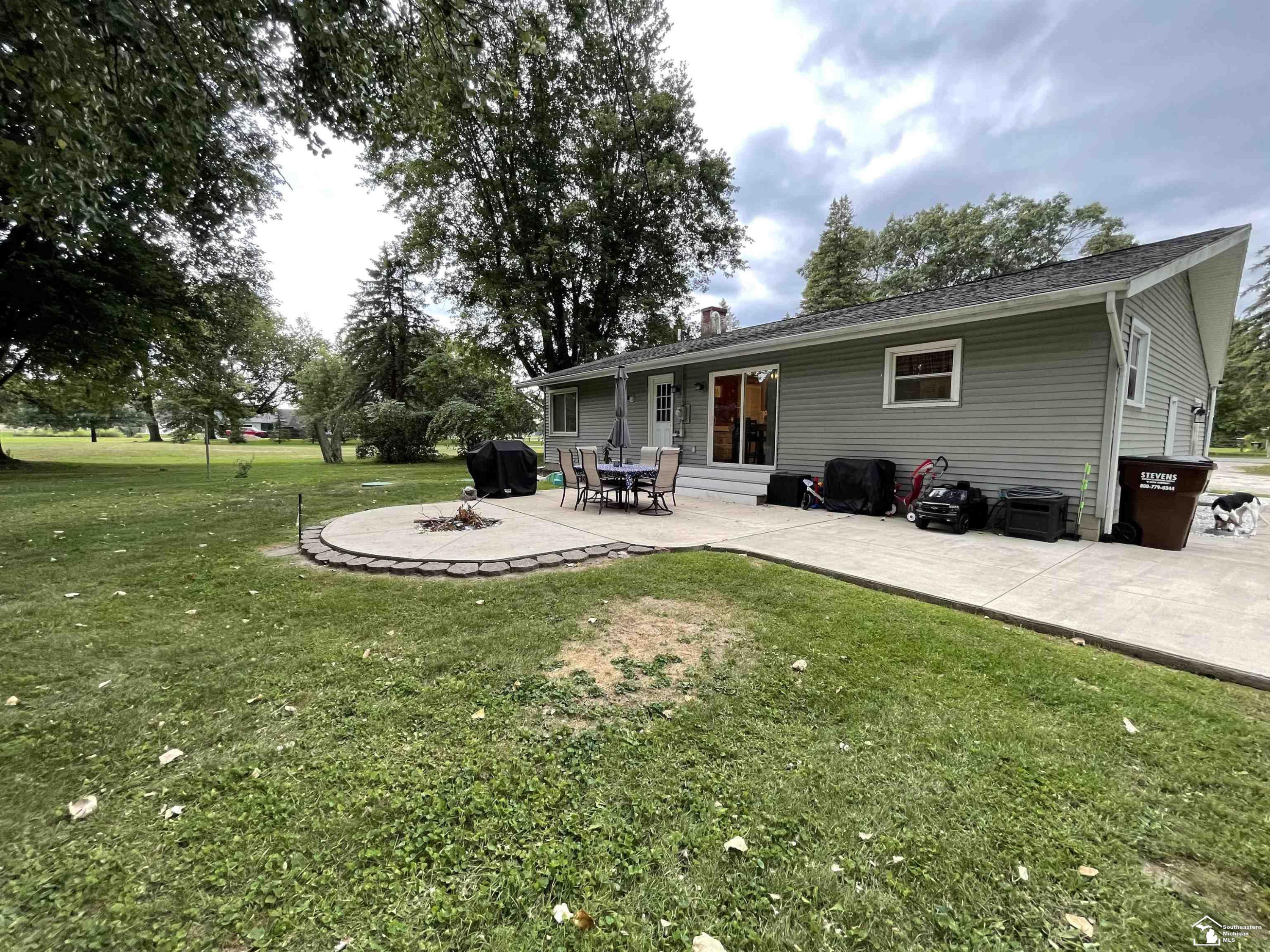 1437 Wells Road, Dundee, MI 48131 — Photo 7