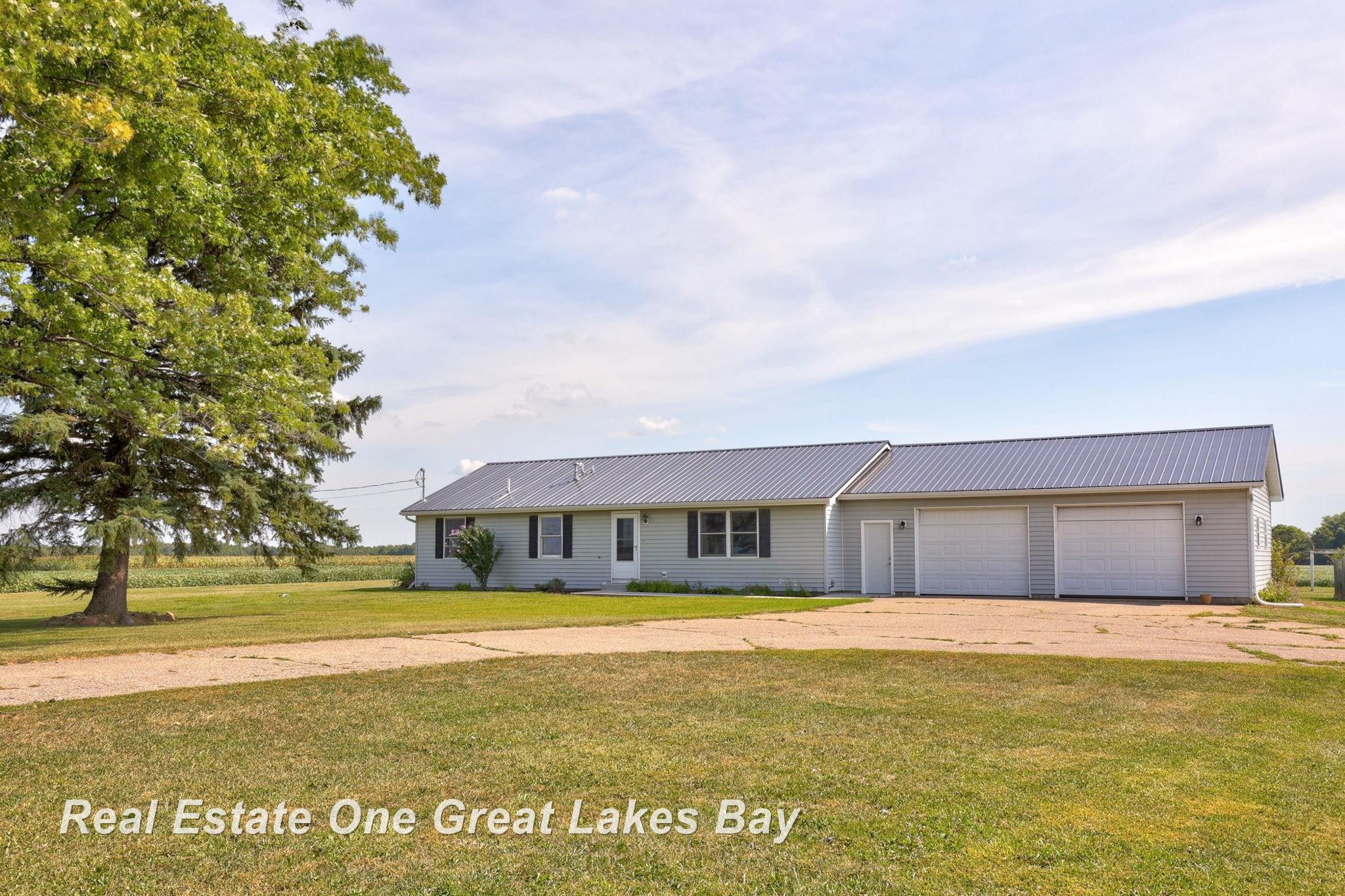 7618 N M 52 Road, Henderson, MI 48841 — Photo 2