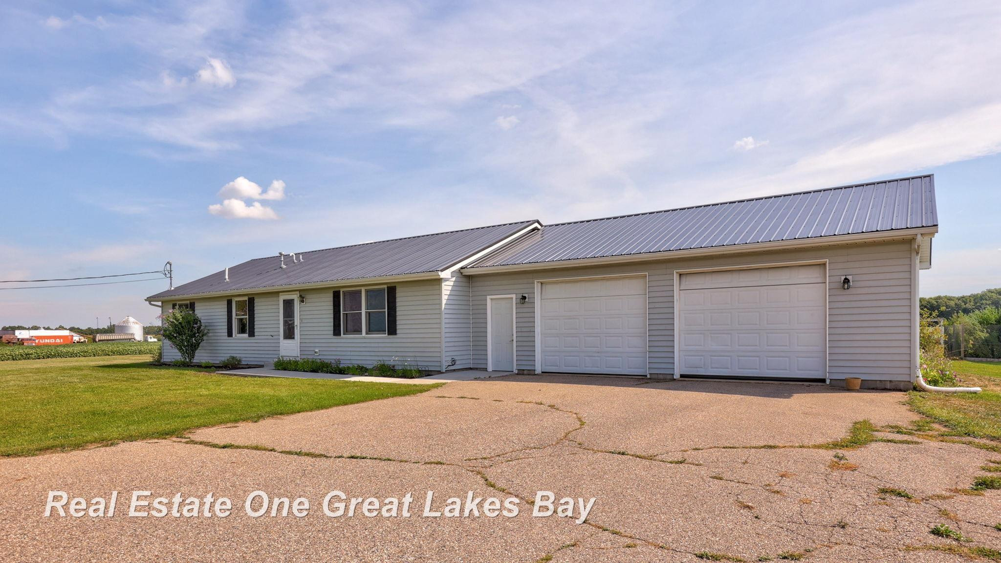 7618 N M 52 Road, Henderson, MI 48841 — Photo 3