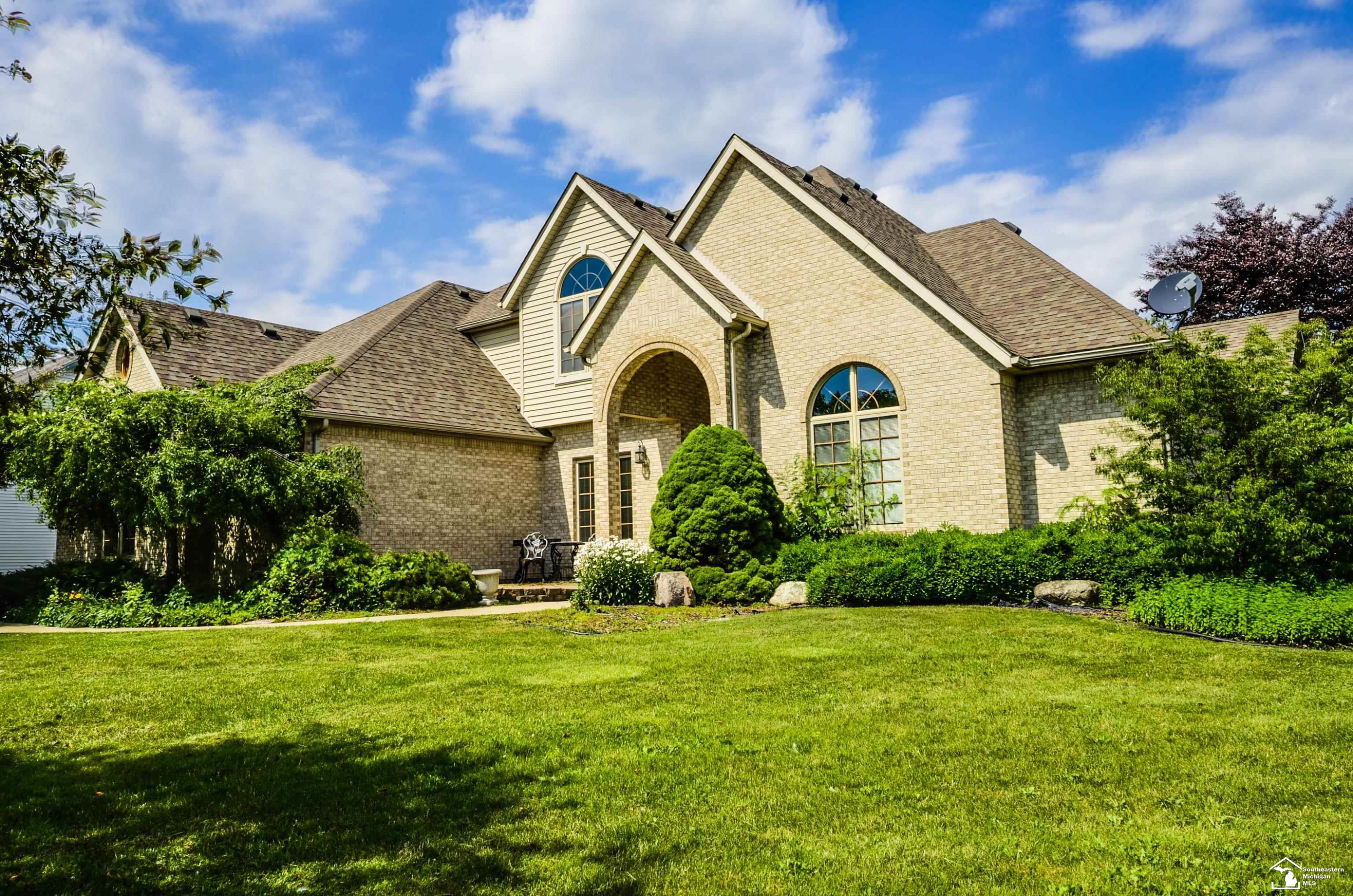 4077 Brest Rd Road, Newport, MI 48166 — front exterior