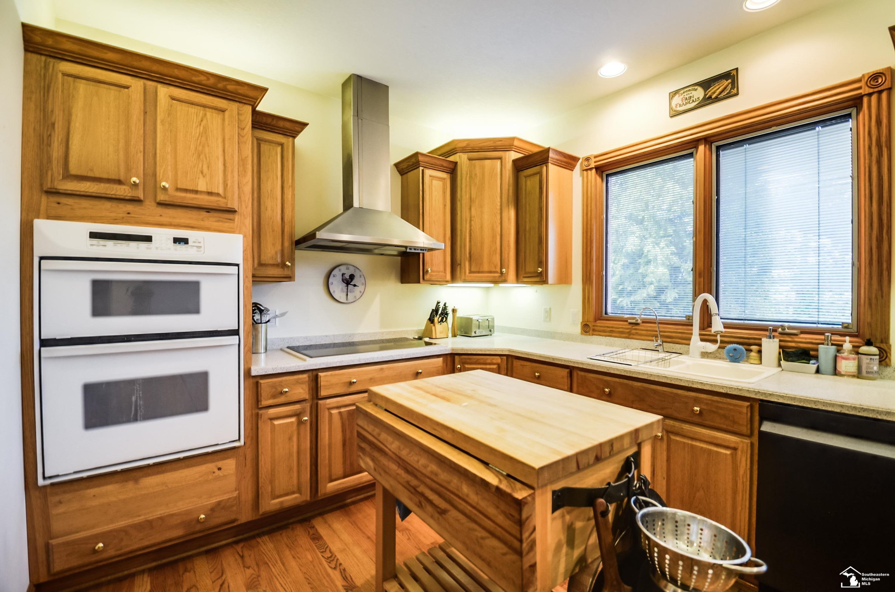 4077 Brest Rd Road, Newport, MI 48166 — Photo 16