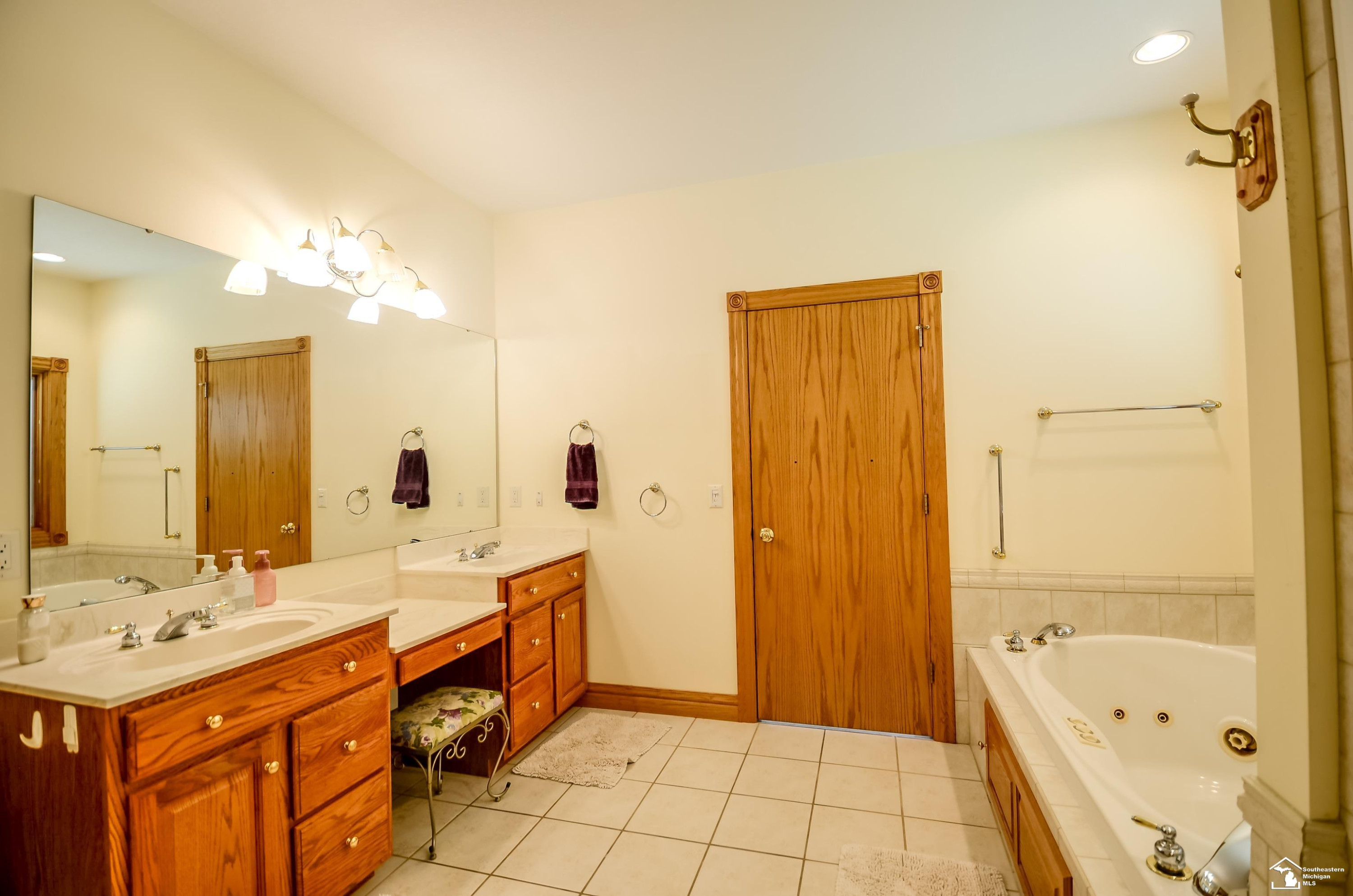 4077 Brest Rd Road, Newport, MI 48166 — Photo 22