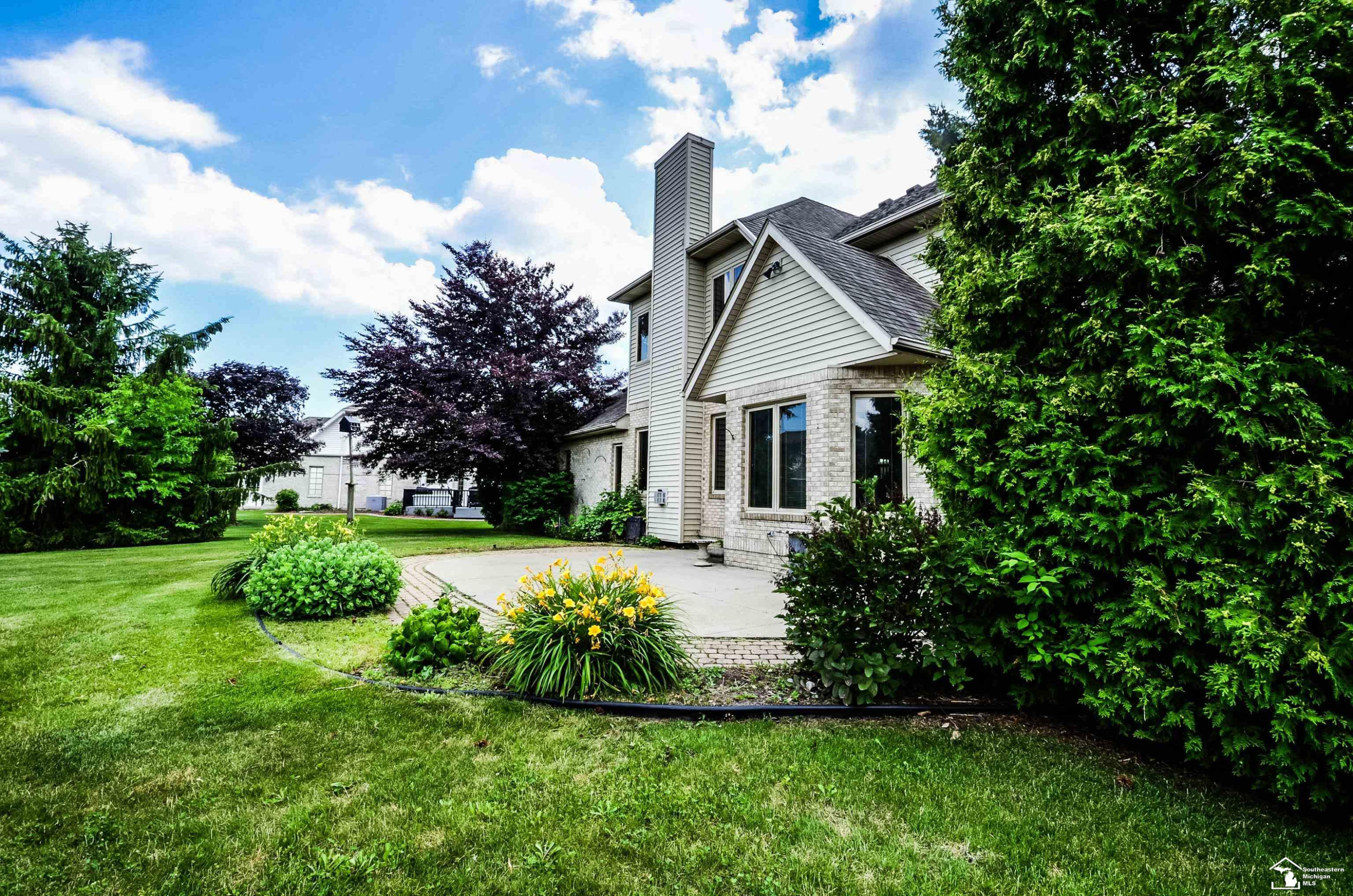 4077 Brest Rd Road, Newport, MI 48166 — Photo 46